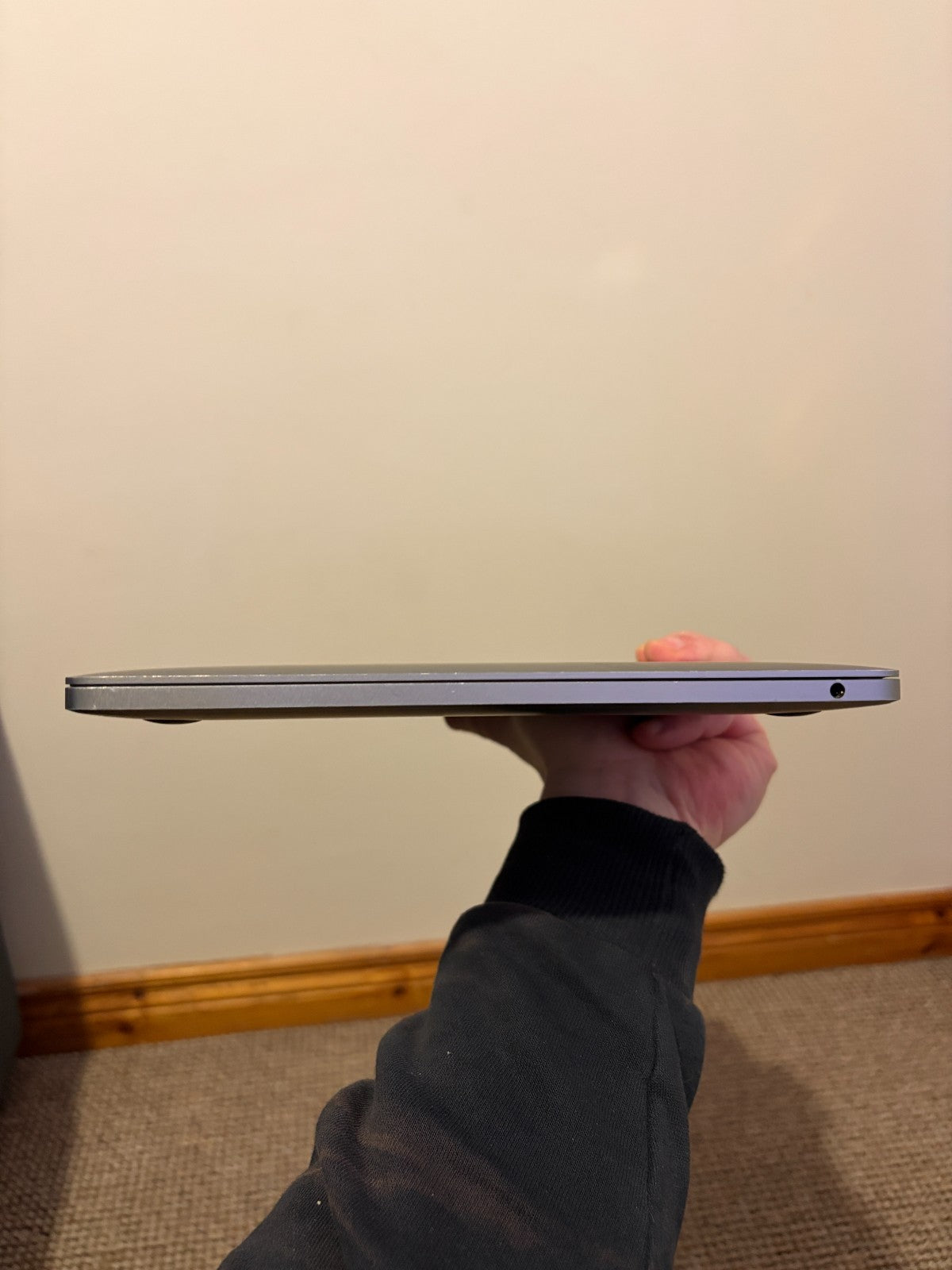 Apple MacBook Pro Retina 13.3" 2019 128GB SSD 8GB Ram 1.4GHz Core i5 Grey