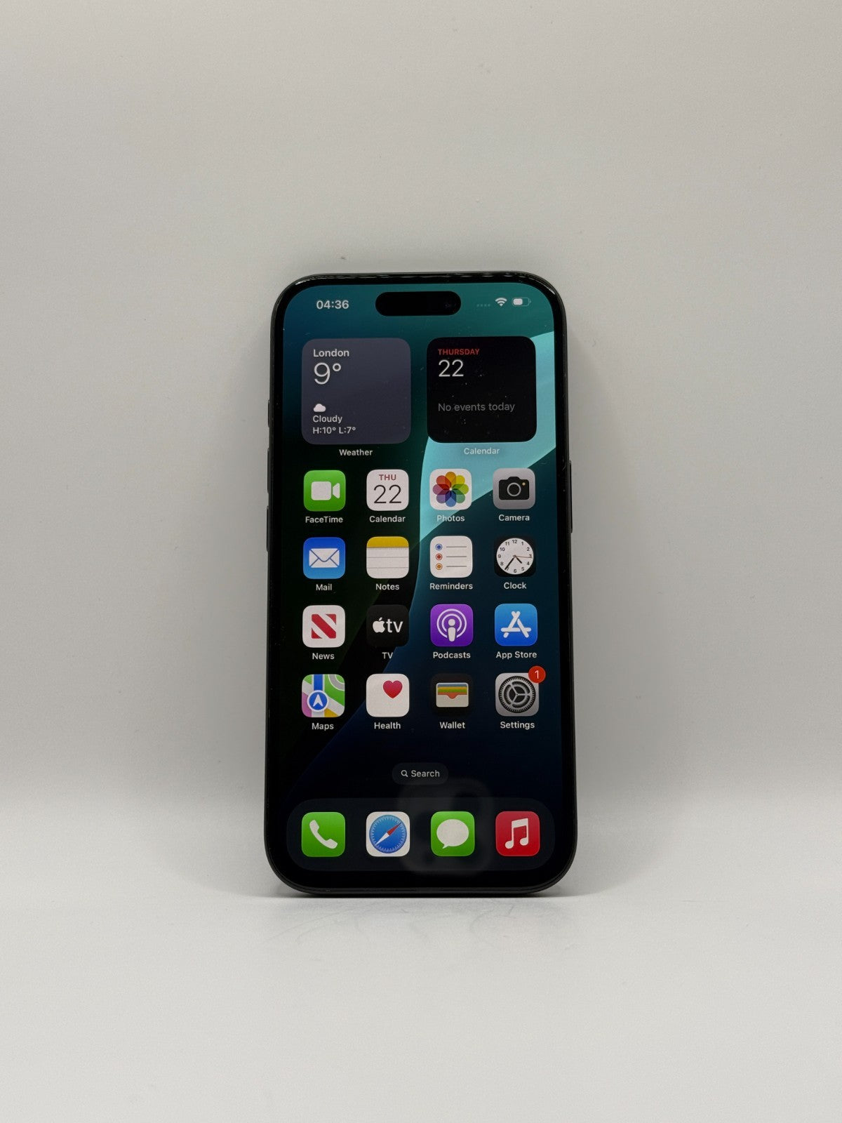 Apple Iphone 16 128GB 5G Black Unlocked Excellent Condition Warranty 94% Battery