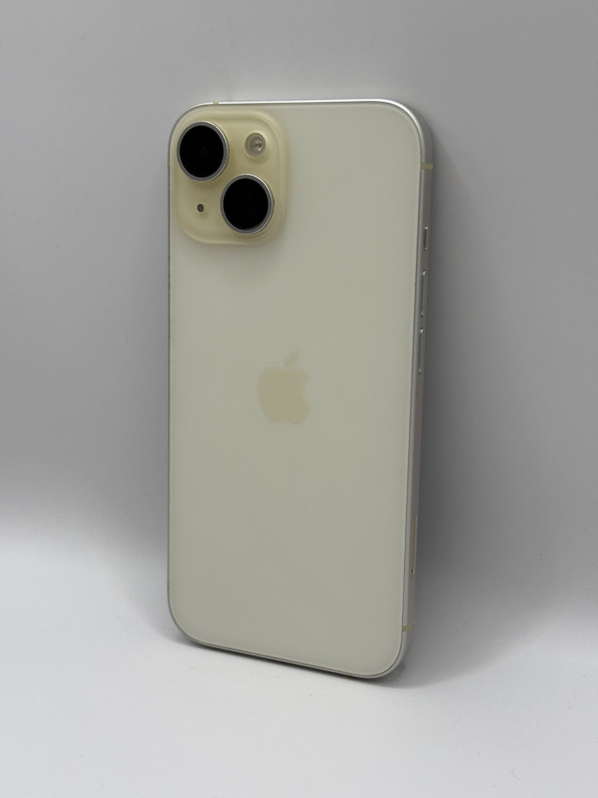 Apple Iphone 15 128GB Yellow Unlocked Excellent Condition 86% Battery Warranty
