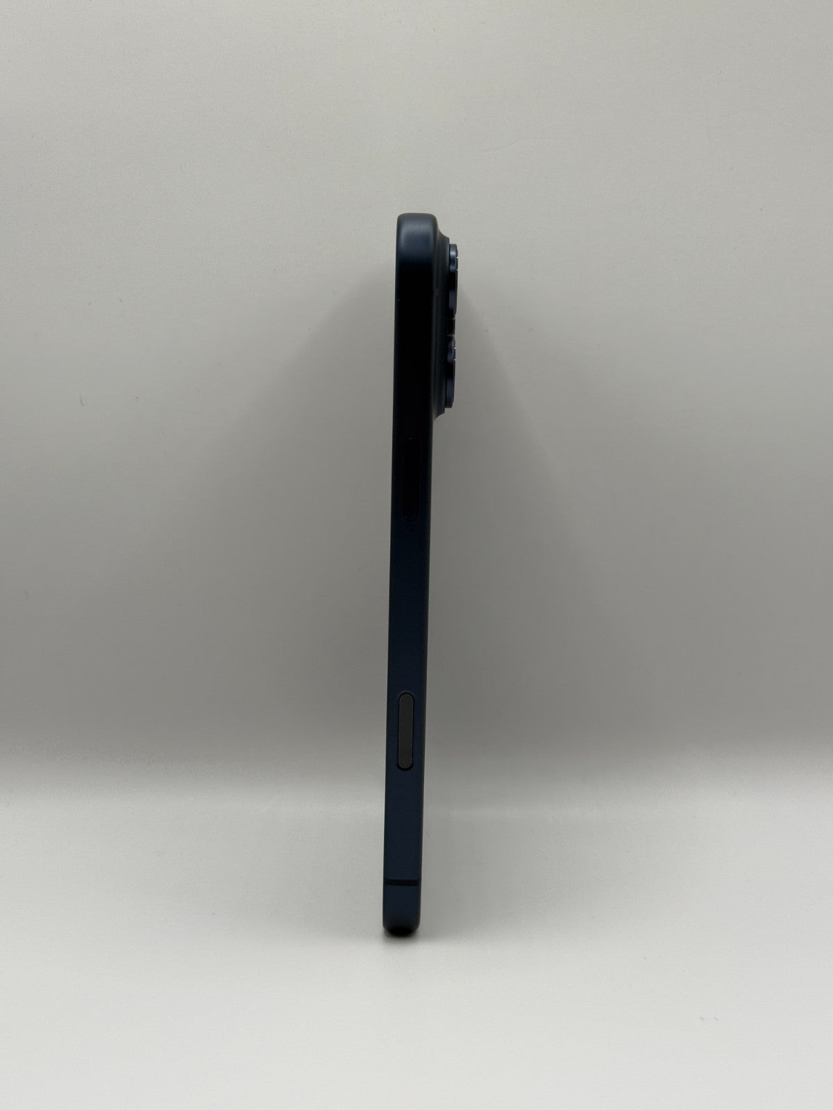 Apple Iphone 17 Pro Max 1TB Deep Blue Opened Never Used Warranty Unlocked