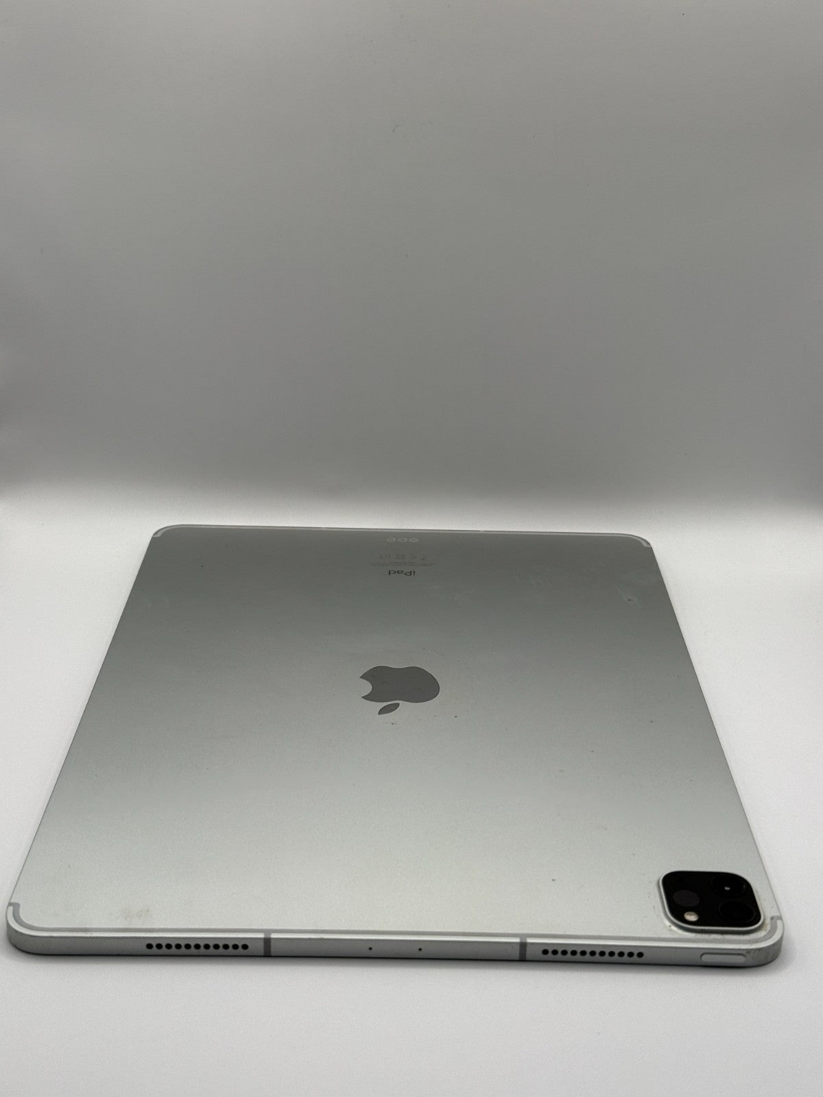Apple Ipad Pro 5th Generation 256GB Wi-Fi Cellular 12.9 Silver Boxed Warranty