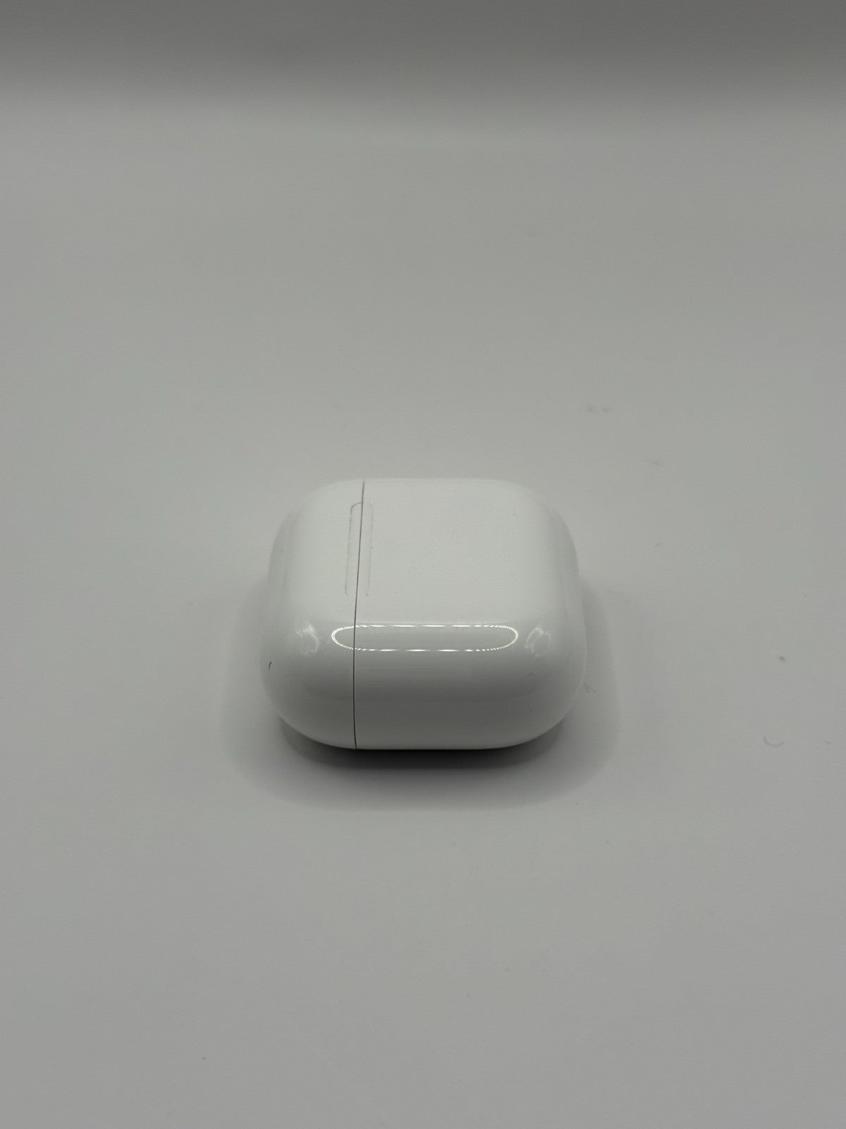 Genuine Apple AirPods 4 ANC A3055 USB-C Wireless Charging Case Only