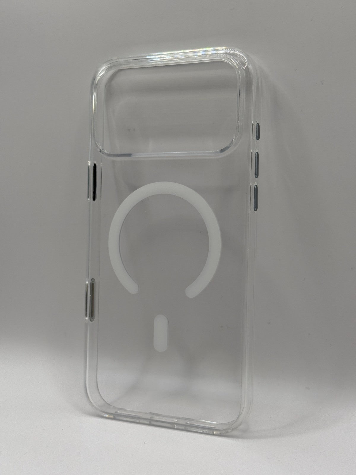 Benks Crystal Phone Case For Iphone 17 Pro Max Camera Button Used But Excellent