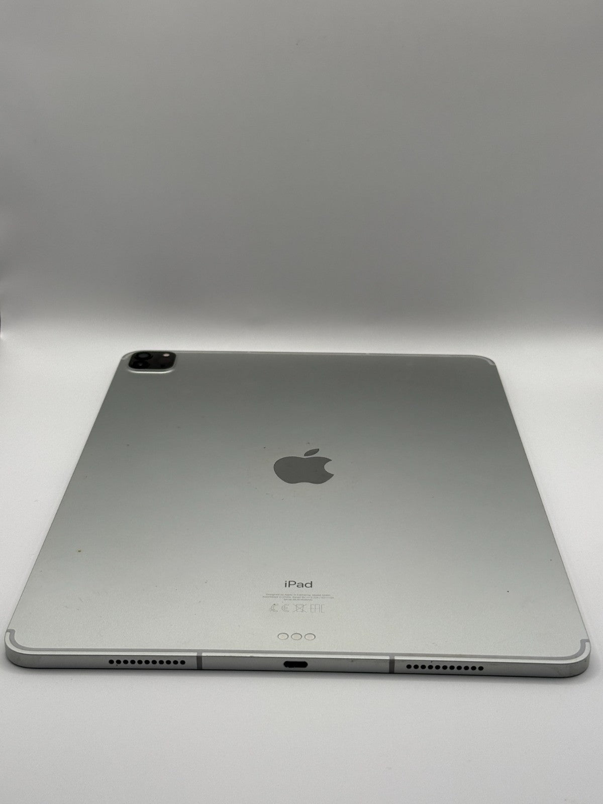 Apple Ipad Pro 5th Generation 256GB Wi-Fi Cellular 12.9 Silver Boxed Warranty