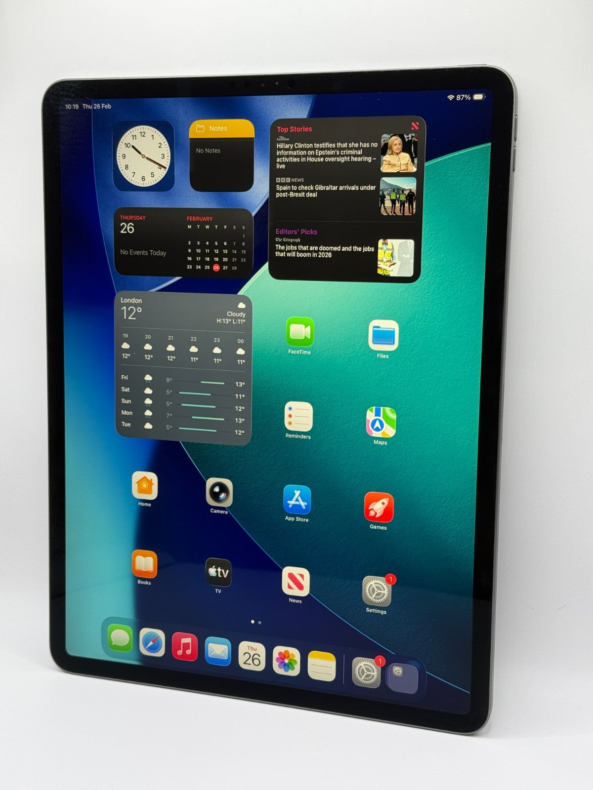 Apple Ipad Pro 4th Generation 256GB Wi-Fi 12.9 Space Gray Boxed Warranty