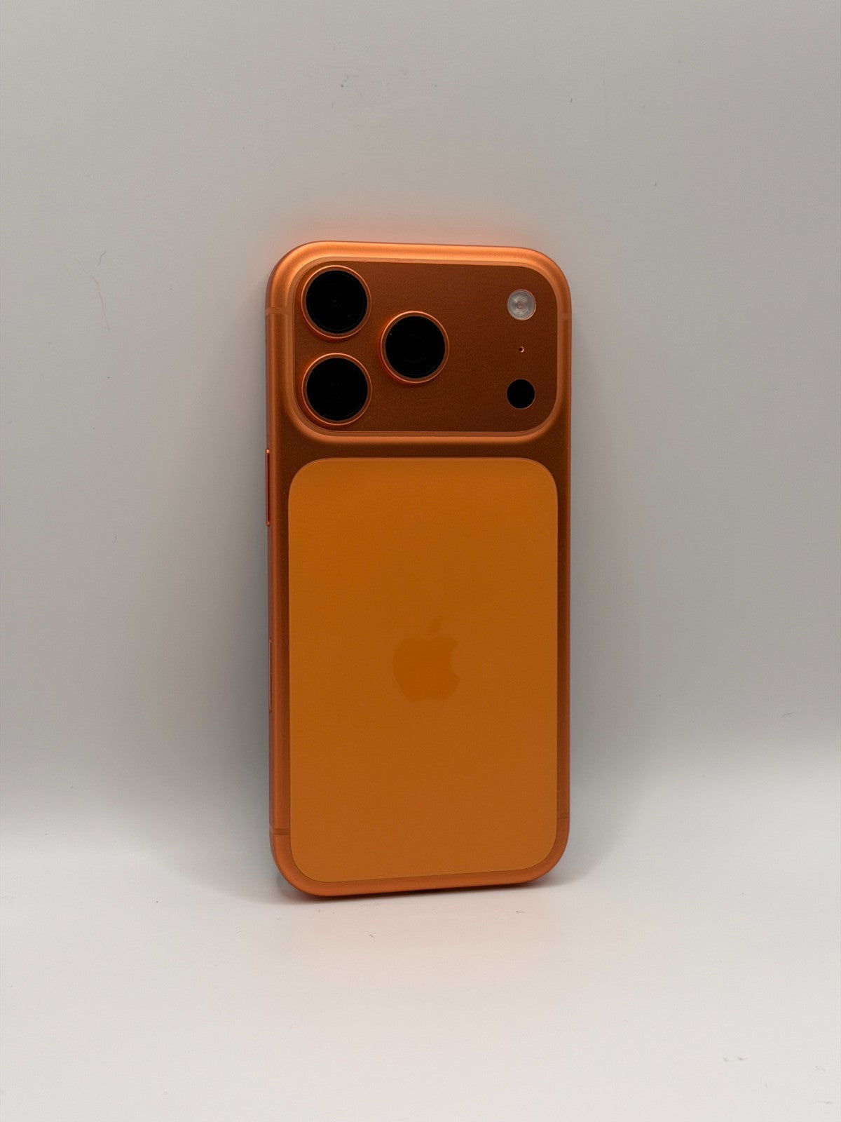 Apple Iphone 17 Pro 256GB Cosmic Orange Unlocked Excellent Condition Warranty