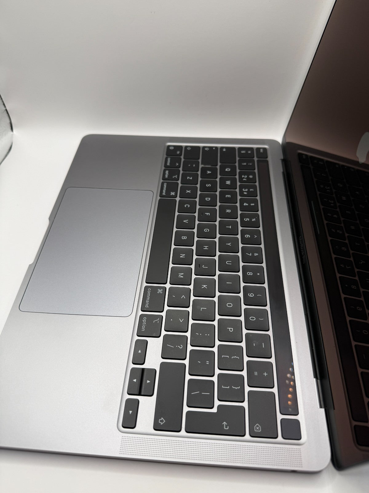 Apple MacBook Pro M1 13.3" 2020 256GB SSD 8GB Ram Boxed Warranty Excellent