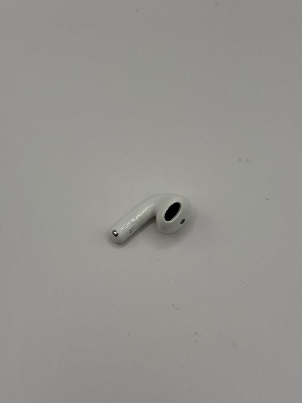 Apple AirPods 4th Generation In Ear Earphones 2024 ANC Right Earbud