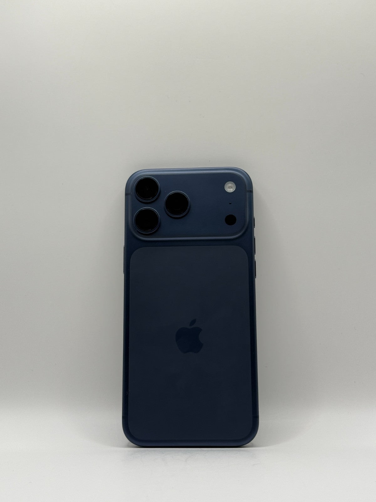 Apple Iphone 17 Pro Max 256GB Deep Blue Warranty Unlocked Excellent Condition