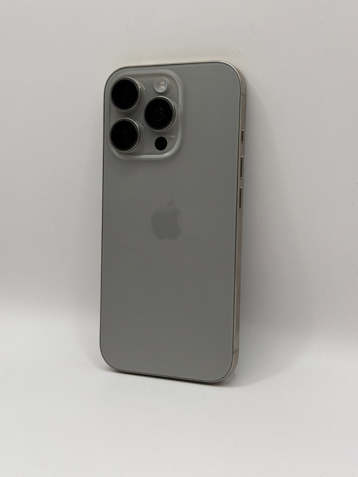 Apple Iphone 16 Pro 128GB 5G Natural Titanium Unlocked 100% Battery Excellent