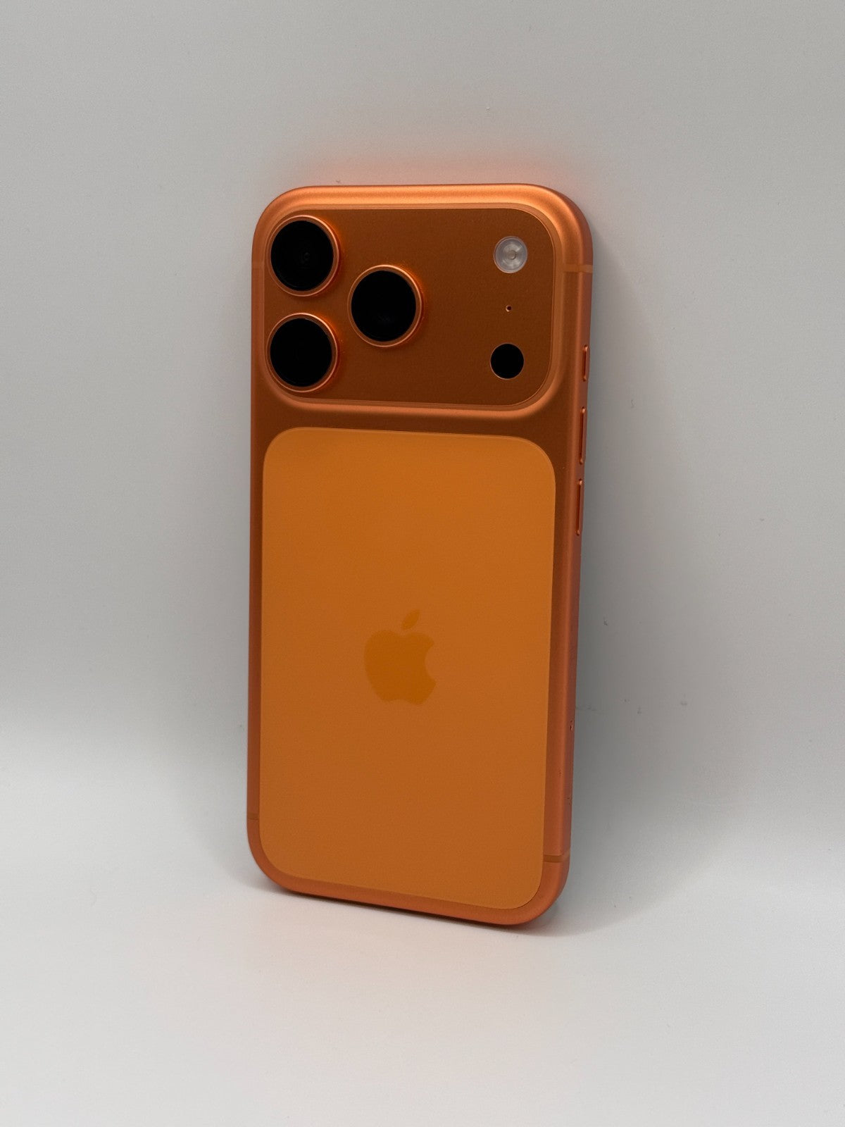 Apple Iphone 17 Pro 256GB 5G AI Cosmic Orange 5G Excellent Warranty Unlocked