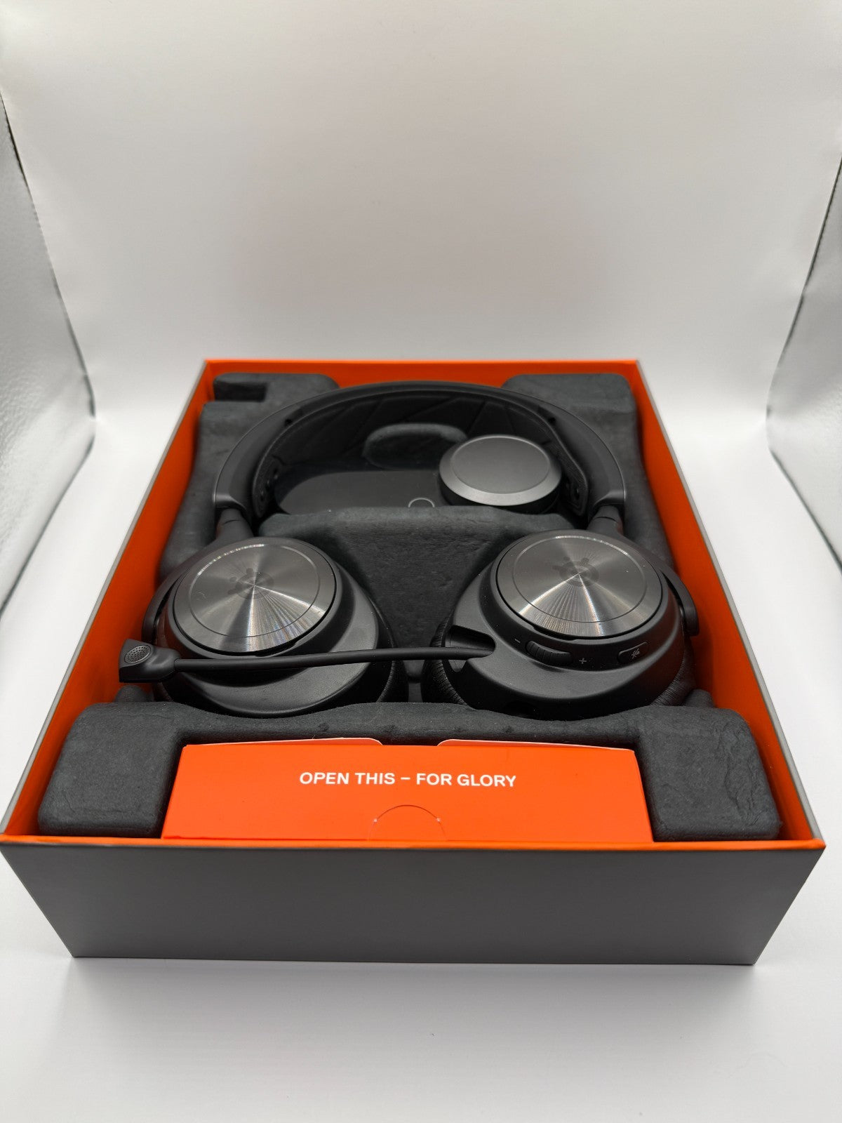 SteelSeries Arctis Nova Pro Wired Over Ear Gaming Headset 360° Spatial Audio
