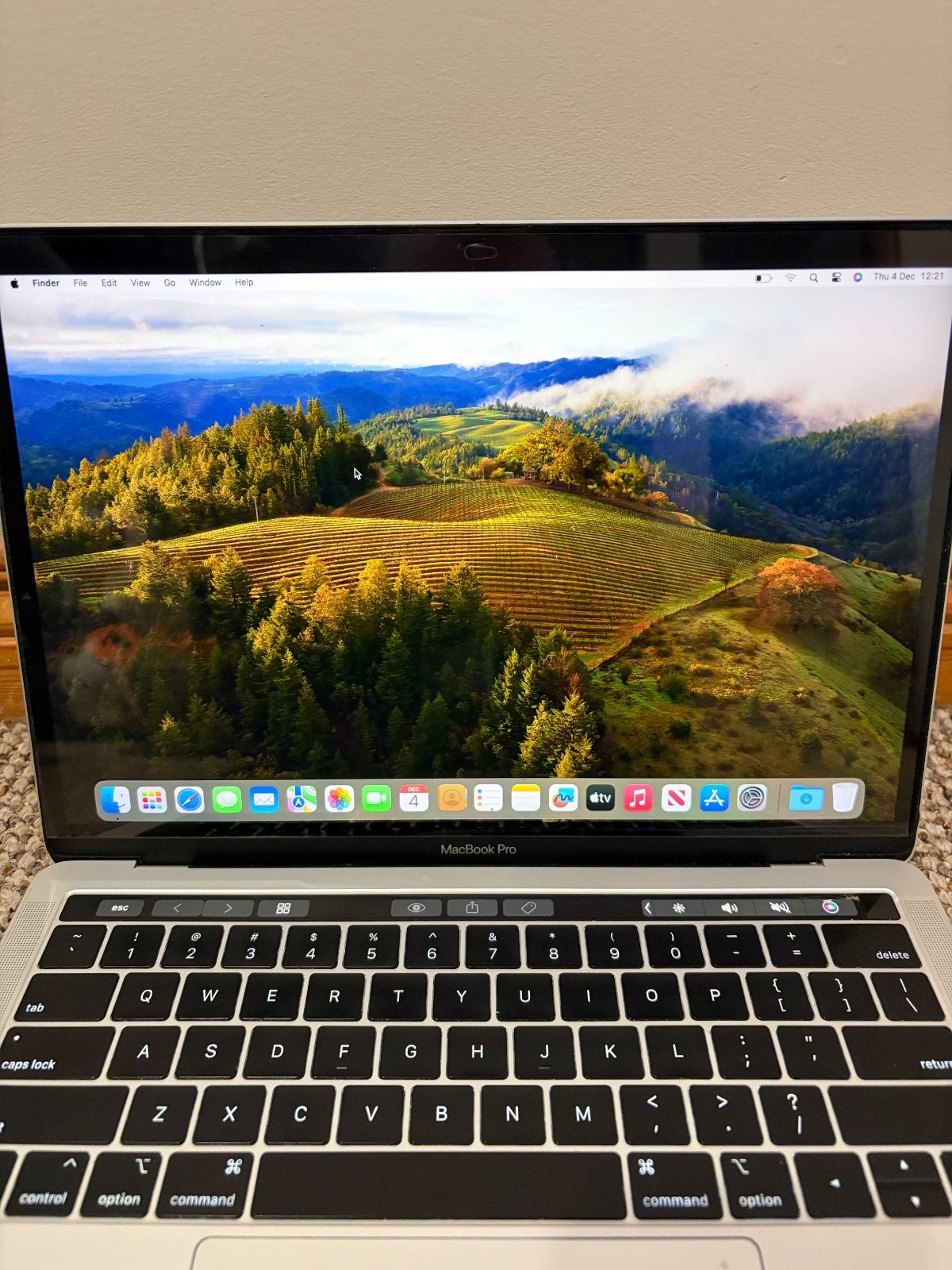 Apple MacBook Pro Retina 13.3" 2019 128GB SSD 8GB Ram 1.4GHz Core i5 Grey