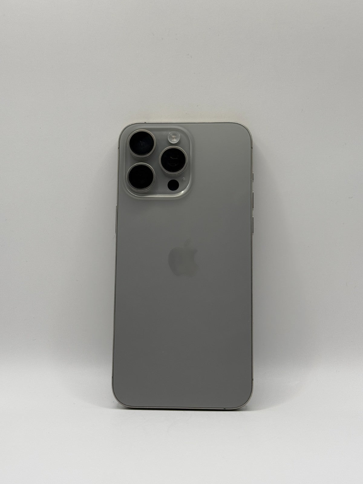 Apple Iphone 15 Pro Max Natural Titanium 256GB Very Good Condition Unlocked