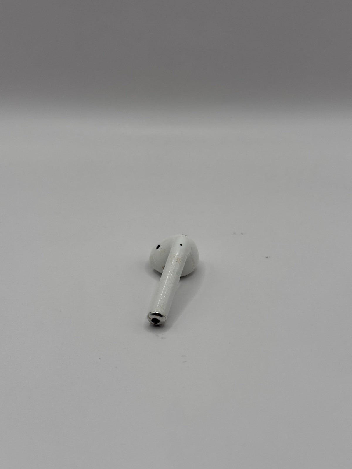 Apple AirPods 1st Generation Left Earbud Only Fully Working White Genuine