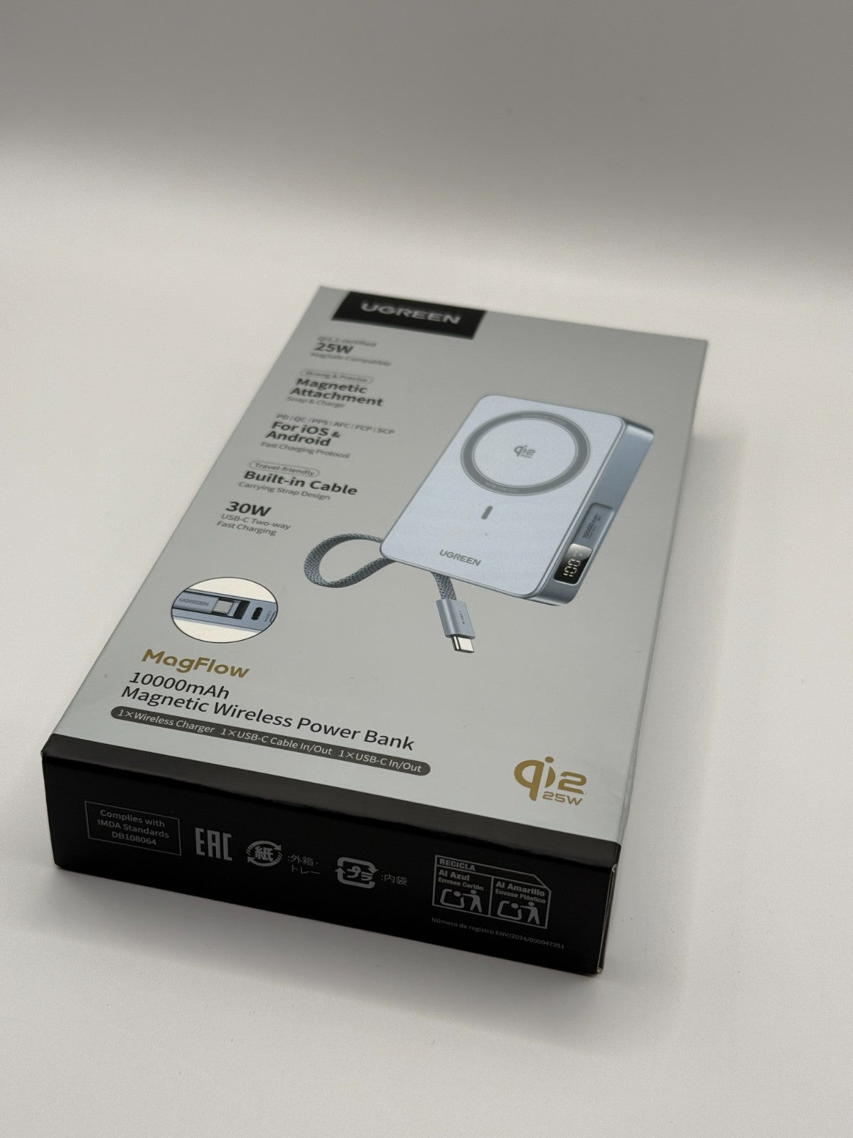 Ugreen MagFlow For MagSafe Power Bank Qi2 25W Wireless Fast Charging 10000mAh