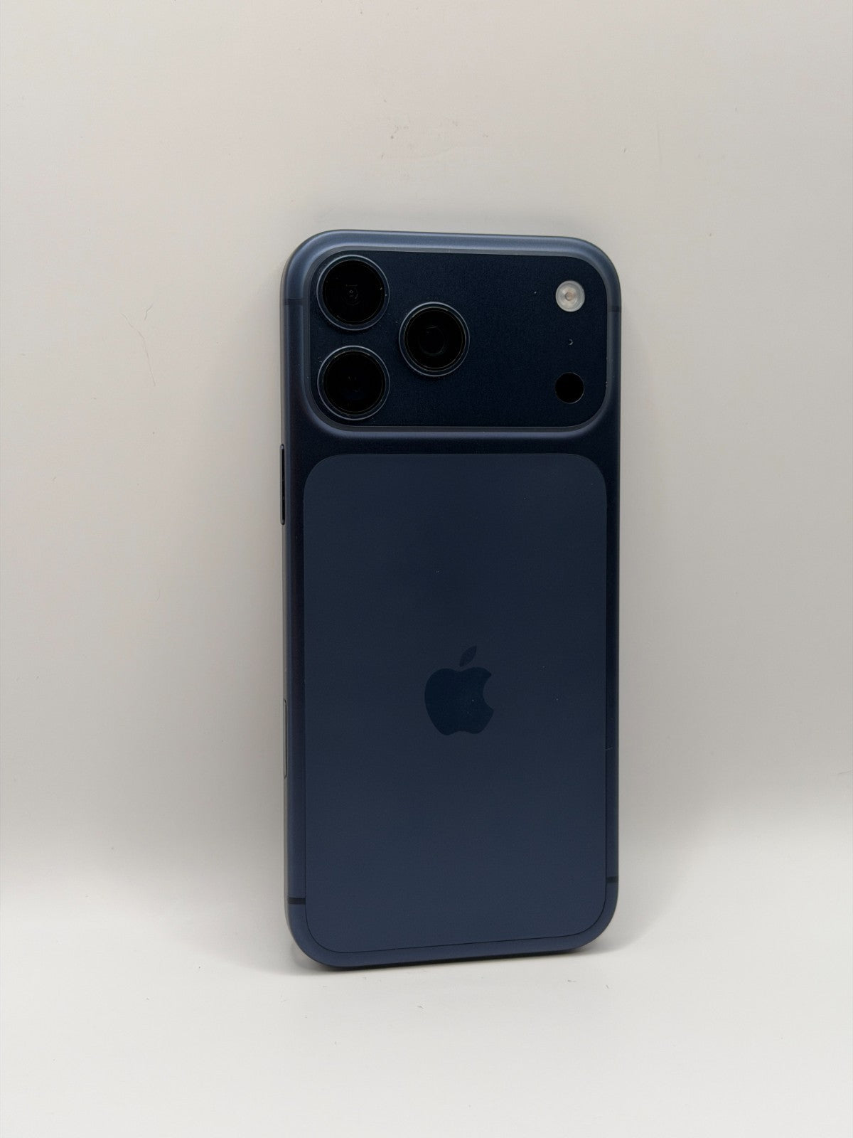 Apple Iphone 17 Pro Max 256GB Deep Blue 5G Excellent Warranty Unlocked