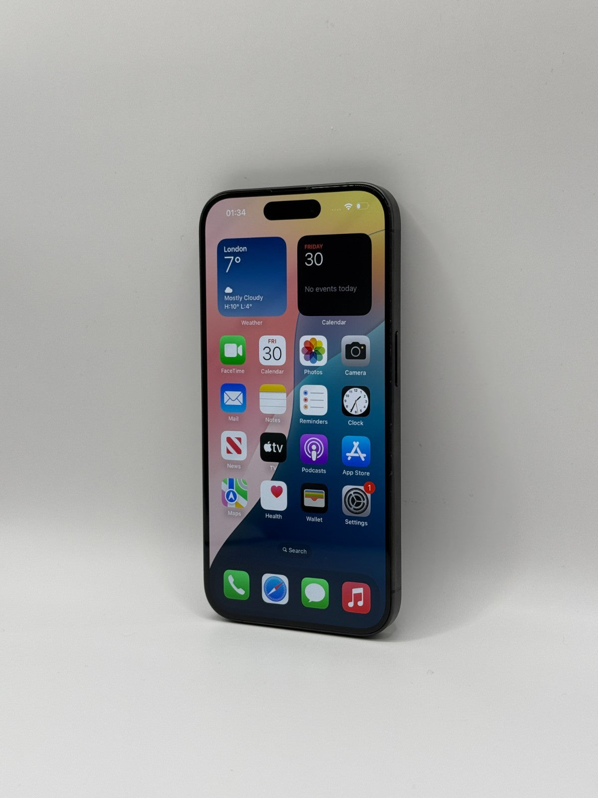 Apple Iphone 15 Pro 256GB Black Titanium Unlocked Warranty Excellent Condition