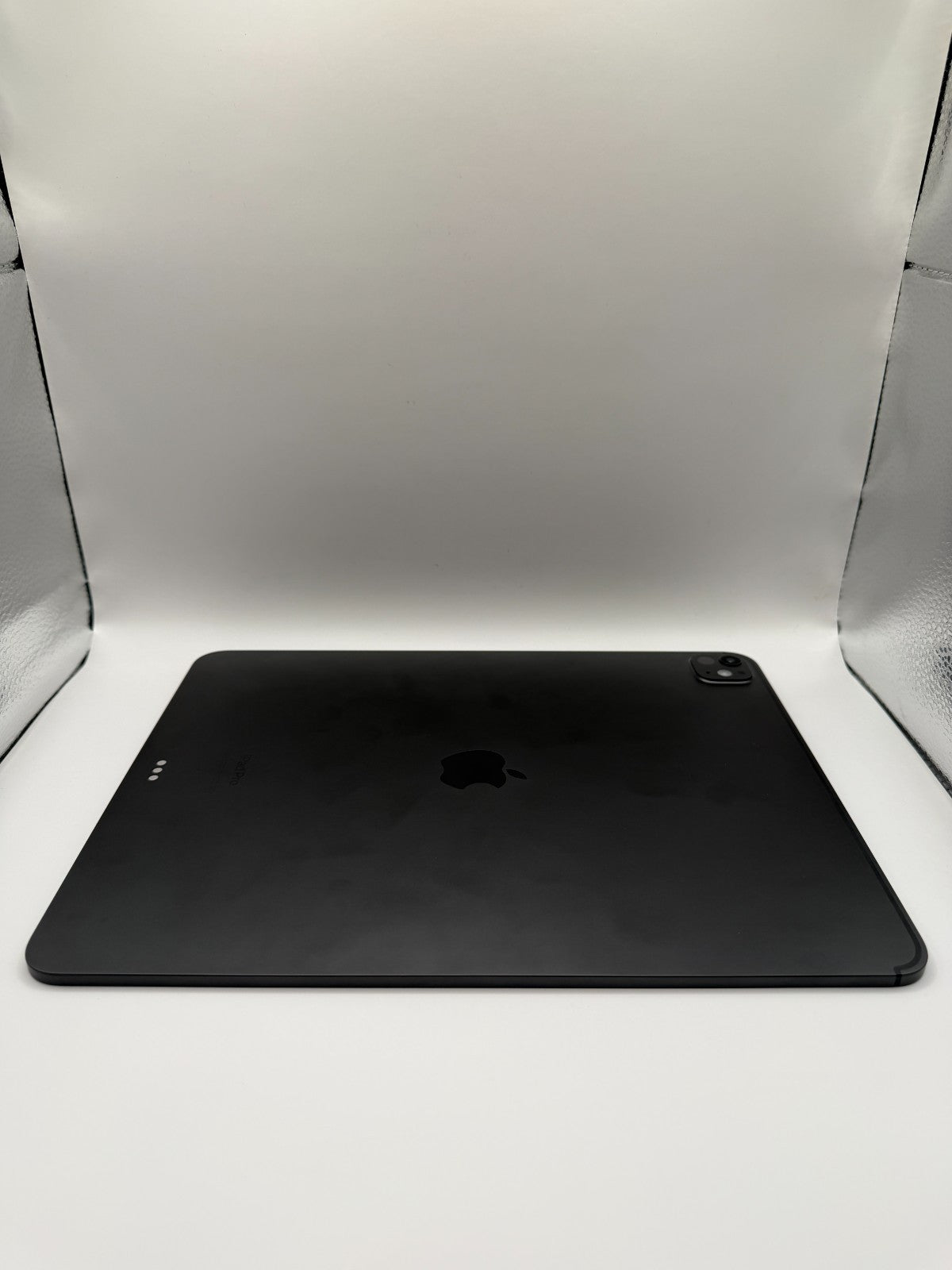 Apple Ipad Pro M4 2024 13-inch Wi-Fi 512GB Space Black Boxed Excellent Condition