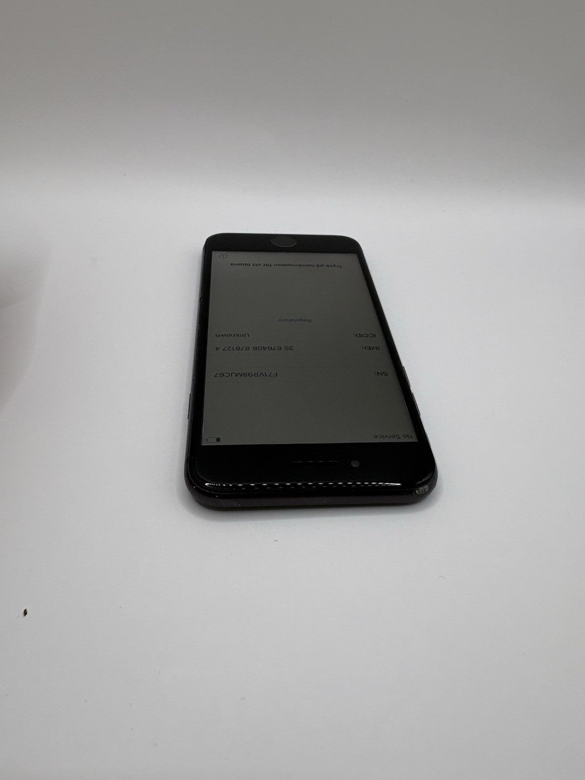 Apple iPhone 8 64GB Grey Faulty Screen And Home Button