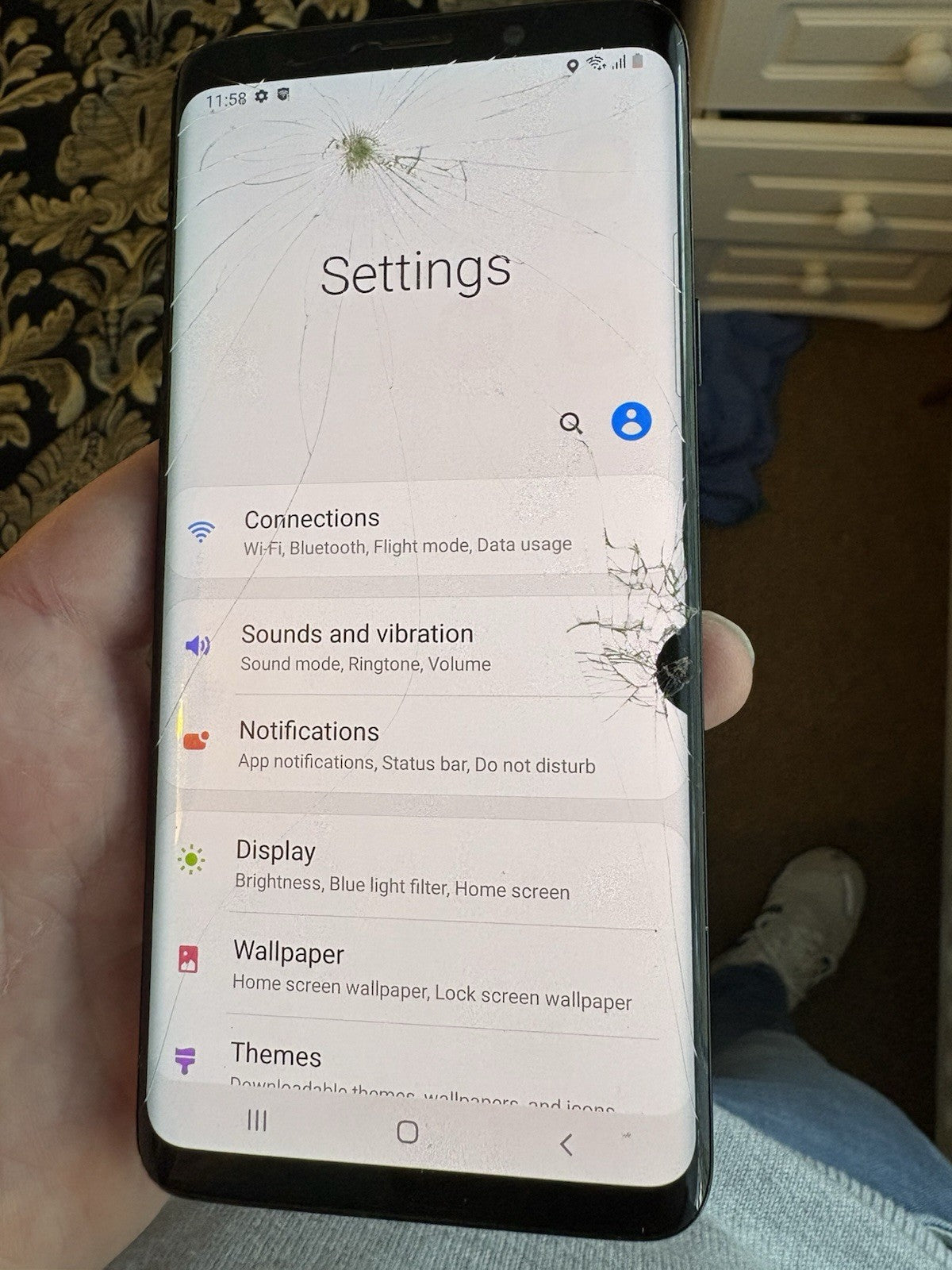 Samsung Galaxy S9 Plus 128GB Midnight Black Unlocked Cracked Screen LCD Bleed