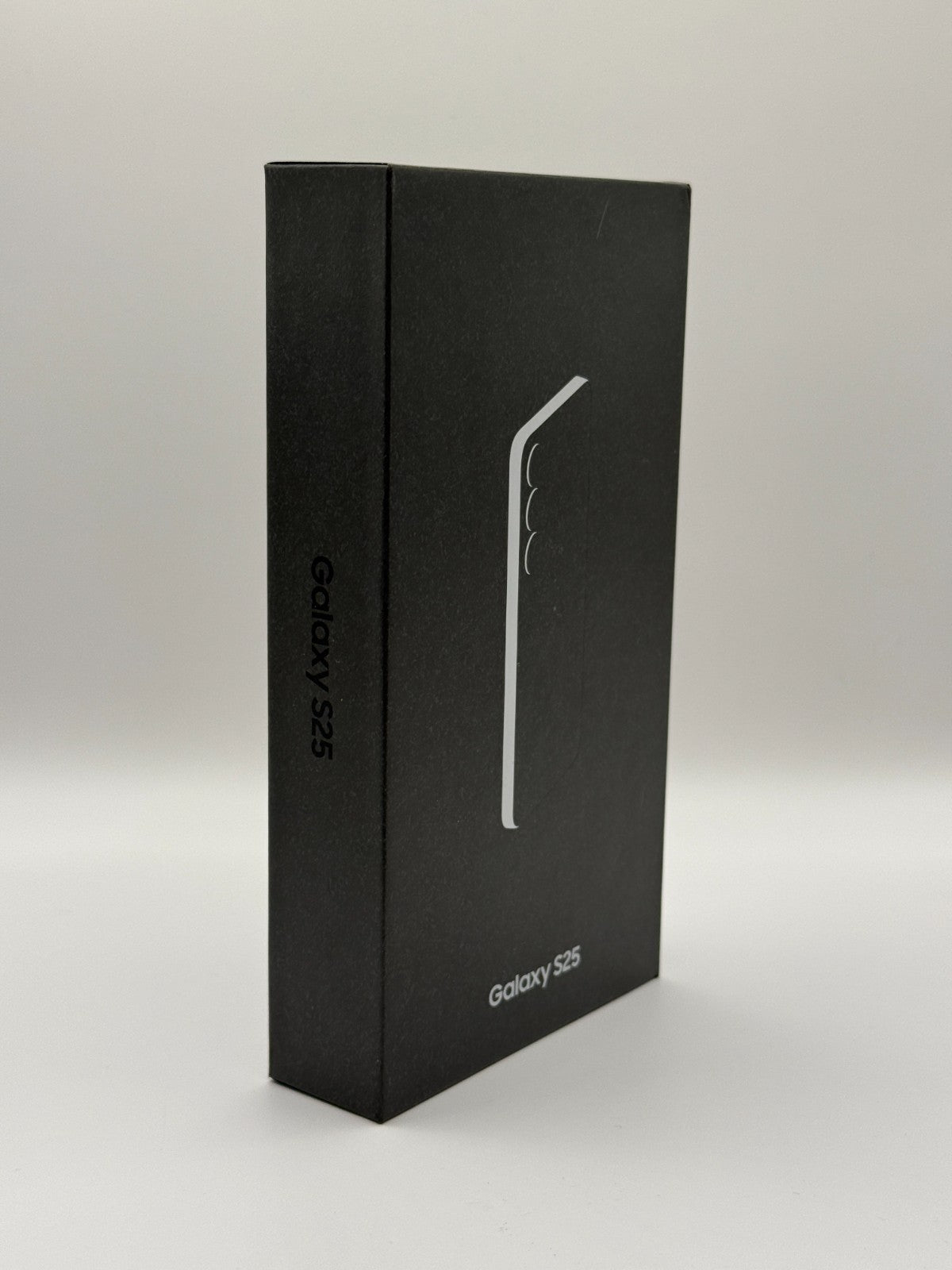 Samsung Galaxy S25 128GB Navy Brand New Sealed Boxed Unlocked Warranty