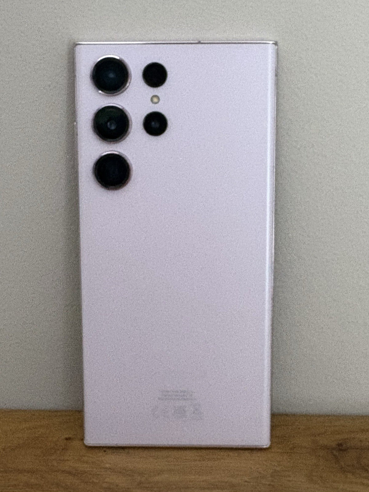 Samsung Galaxy S23 Ultra (V39) SM-S918B/DS - 256GB Lavender Unlocked