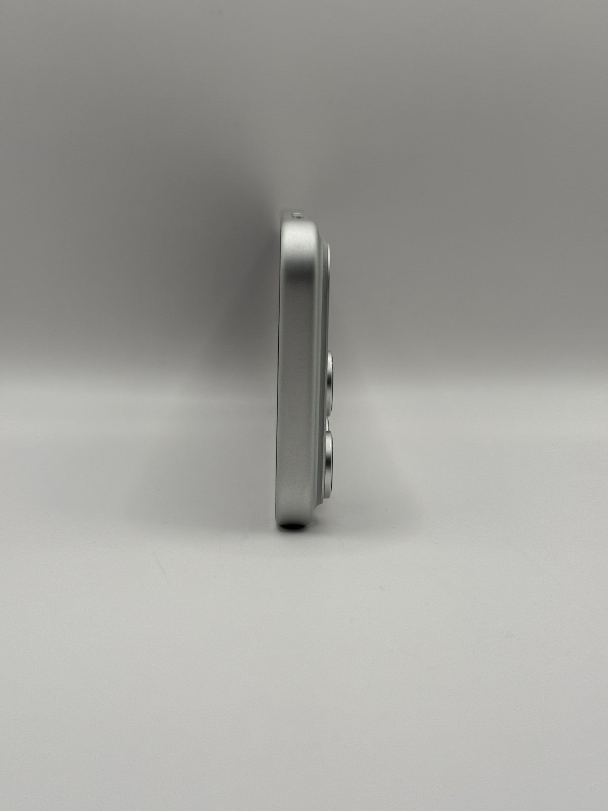 Apple Iphone 17 Pro 256GB Silver 5G 6.3" Unlocked Warranty Excellent Condition