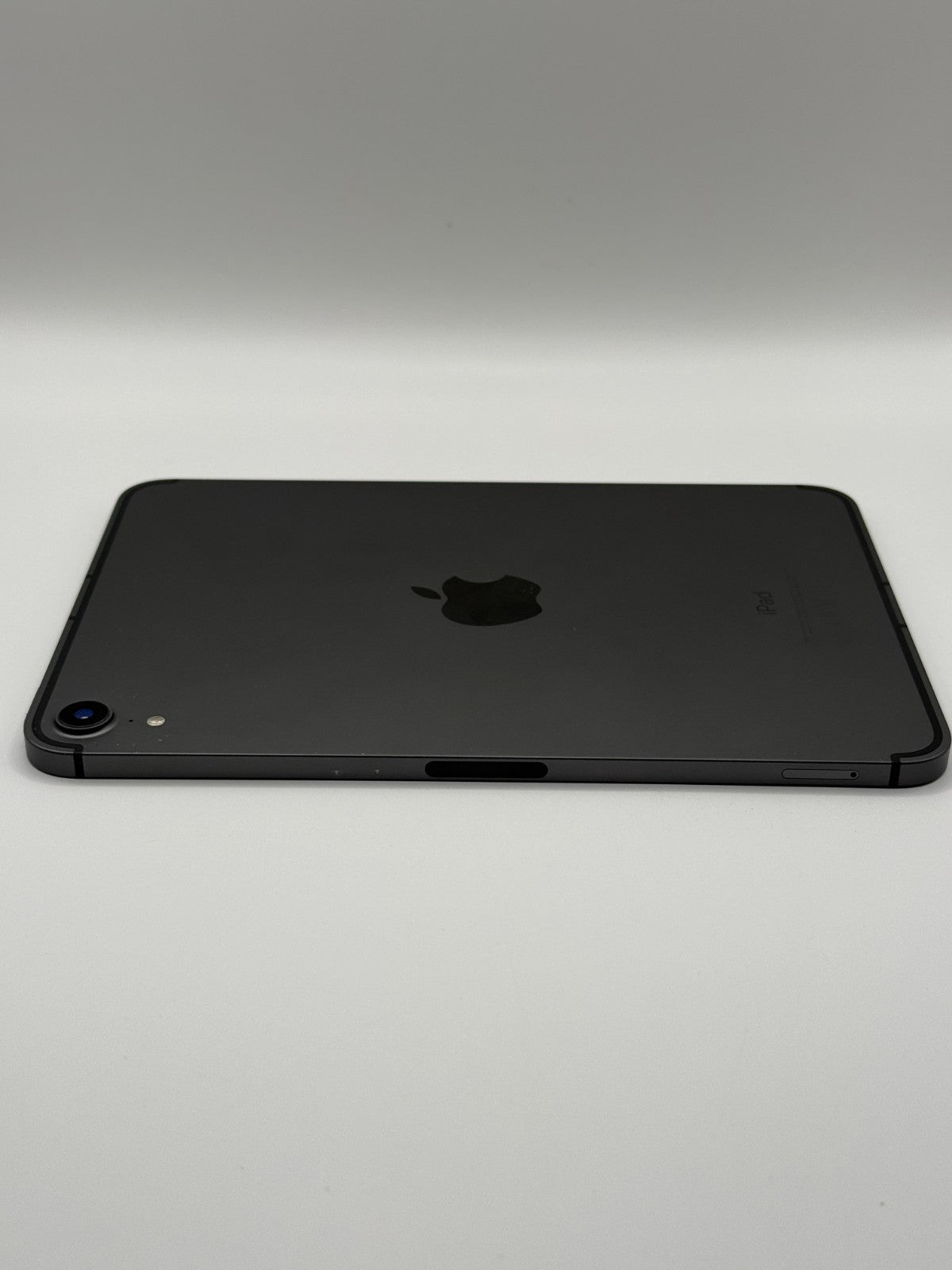 Apple Ipad Mini 6th Generation 64GB Wifi + 5G Unlocked 8.3 in Space Grey