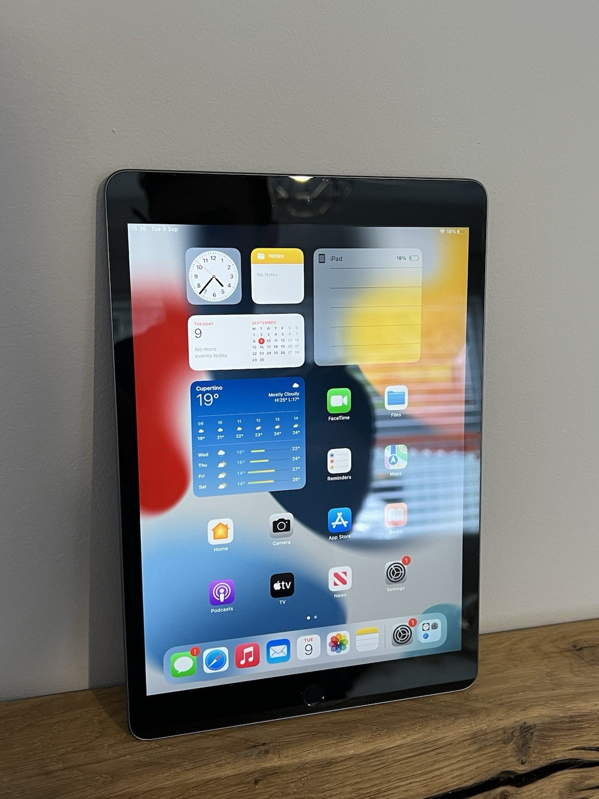 Apple iPad 9th generation 64gb (V31) WiFi Space Grey Boxed Warranty