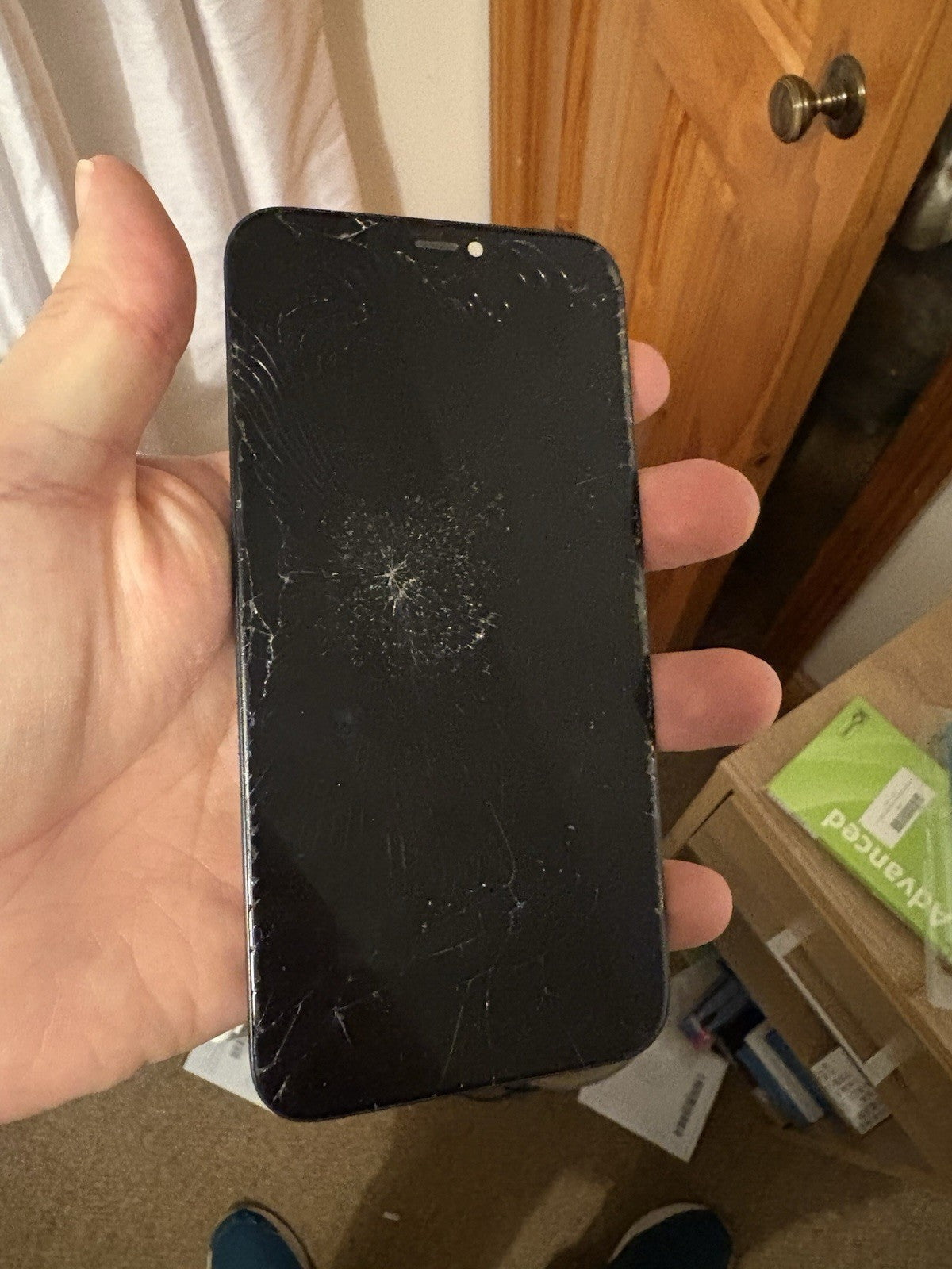 Original Apple iPhone 11 Screen OEM OLED Screen Cracked Screen Only