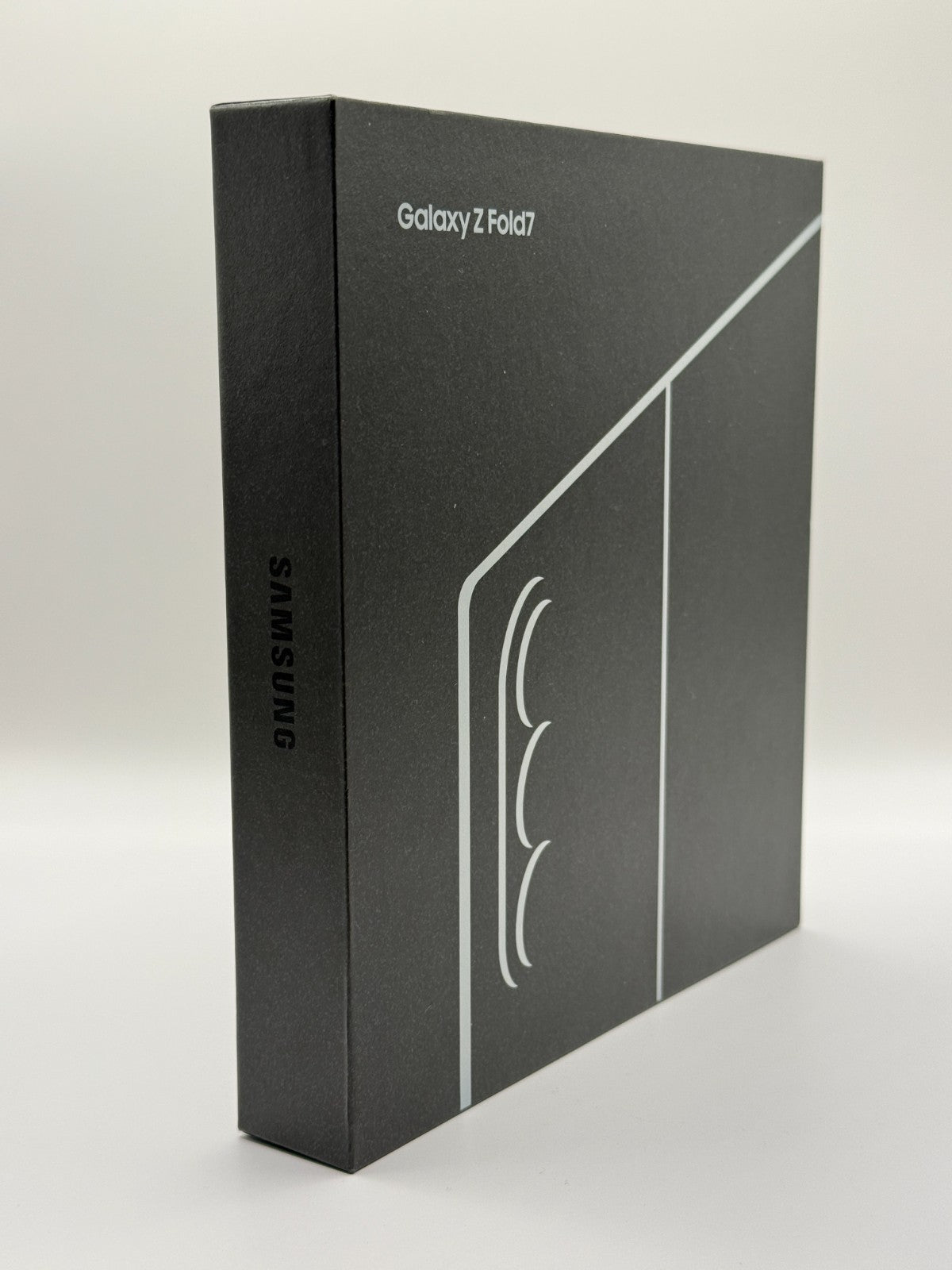 Samsung Galaxy Z Fold 7 1TB Jet Black Sealed New Boxed Warranty Unlocked