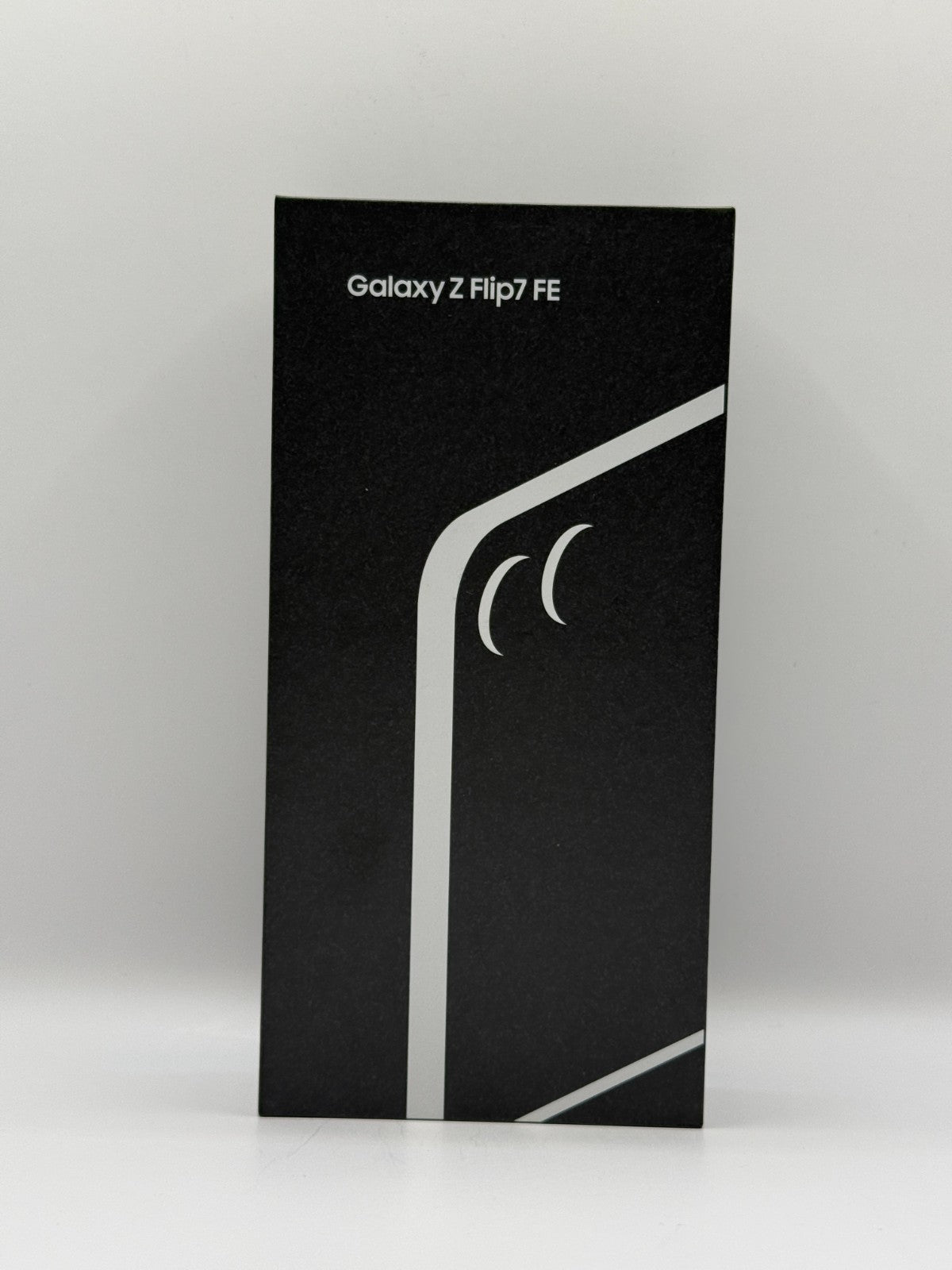 Samsung Galaxy Z Flip7 FE AI Phone 256GB 8GB White Unlocked Brand New Sealed