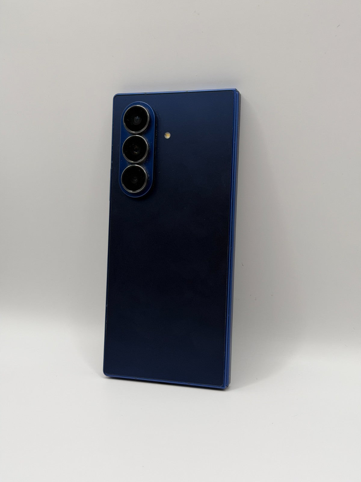 Samsung Galaxy Z Fold 7 512GB Blue Shadow Unlocked Good Condition Warranty