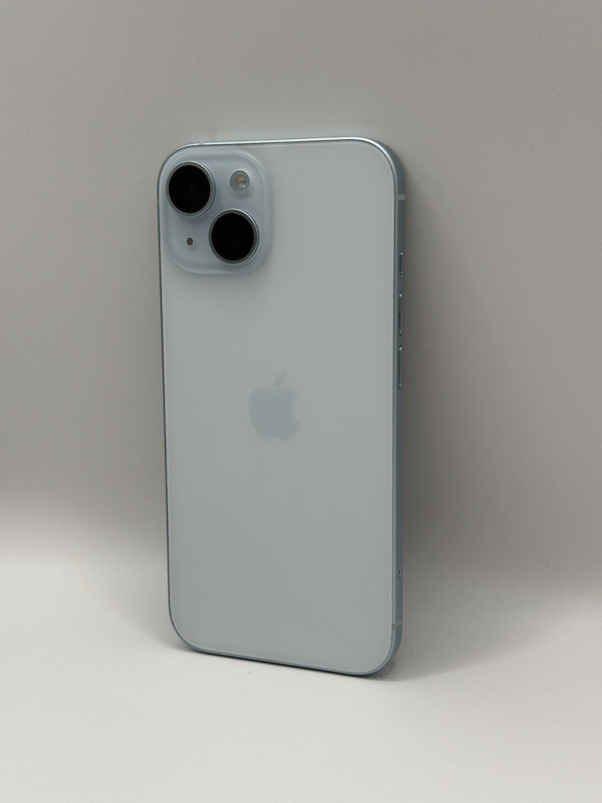 Apple Iphone 15 Blue 128GB 5G Unlocked Very Good Condition Warranty