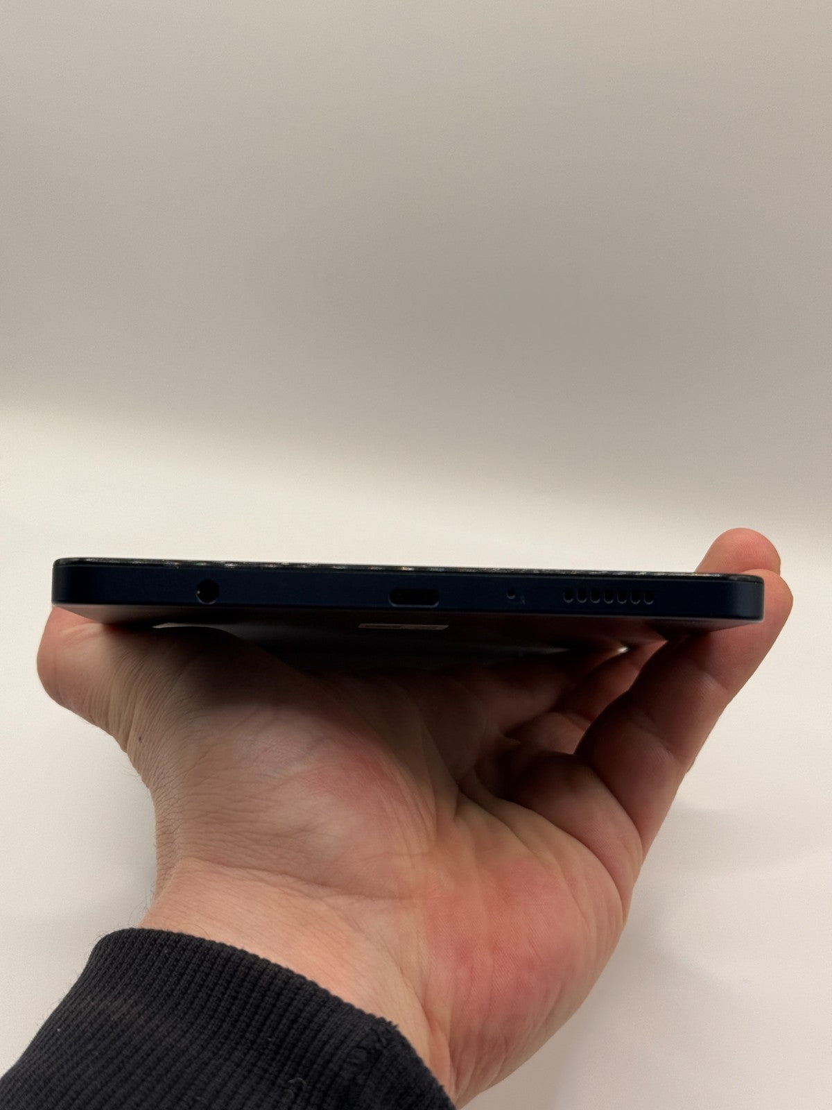 Samsung Galaxy Tab A9 64GB Navy Fully Boxed Excellent Condition Wifi 97% Battery