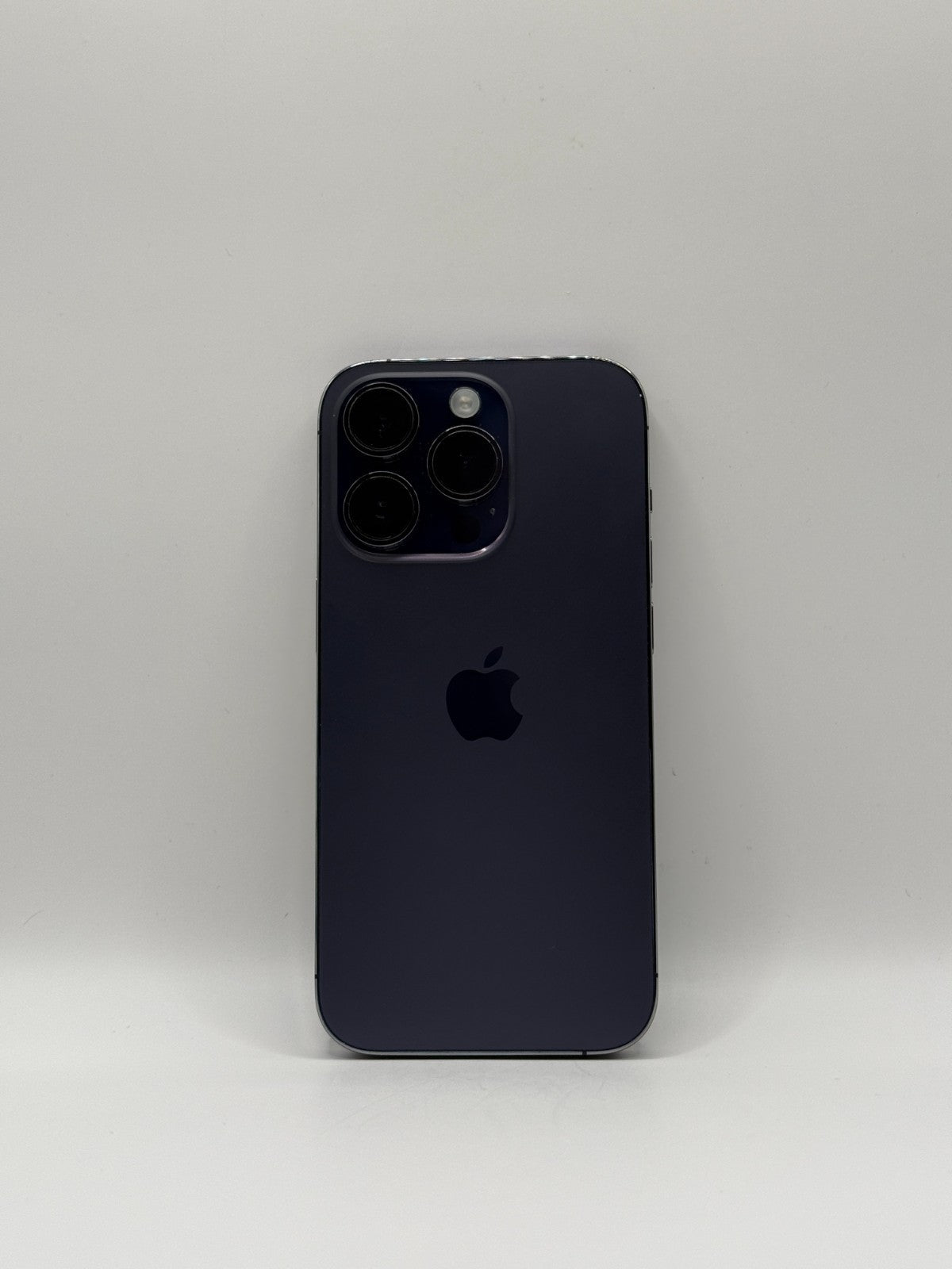Apple Iphone 14 Pro 128GB Purple Unlocked Warranty Excellent Condition 100%