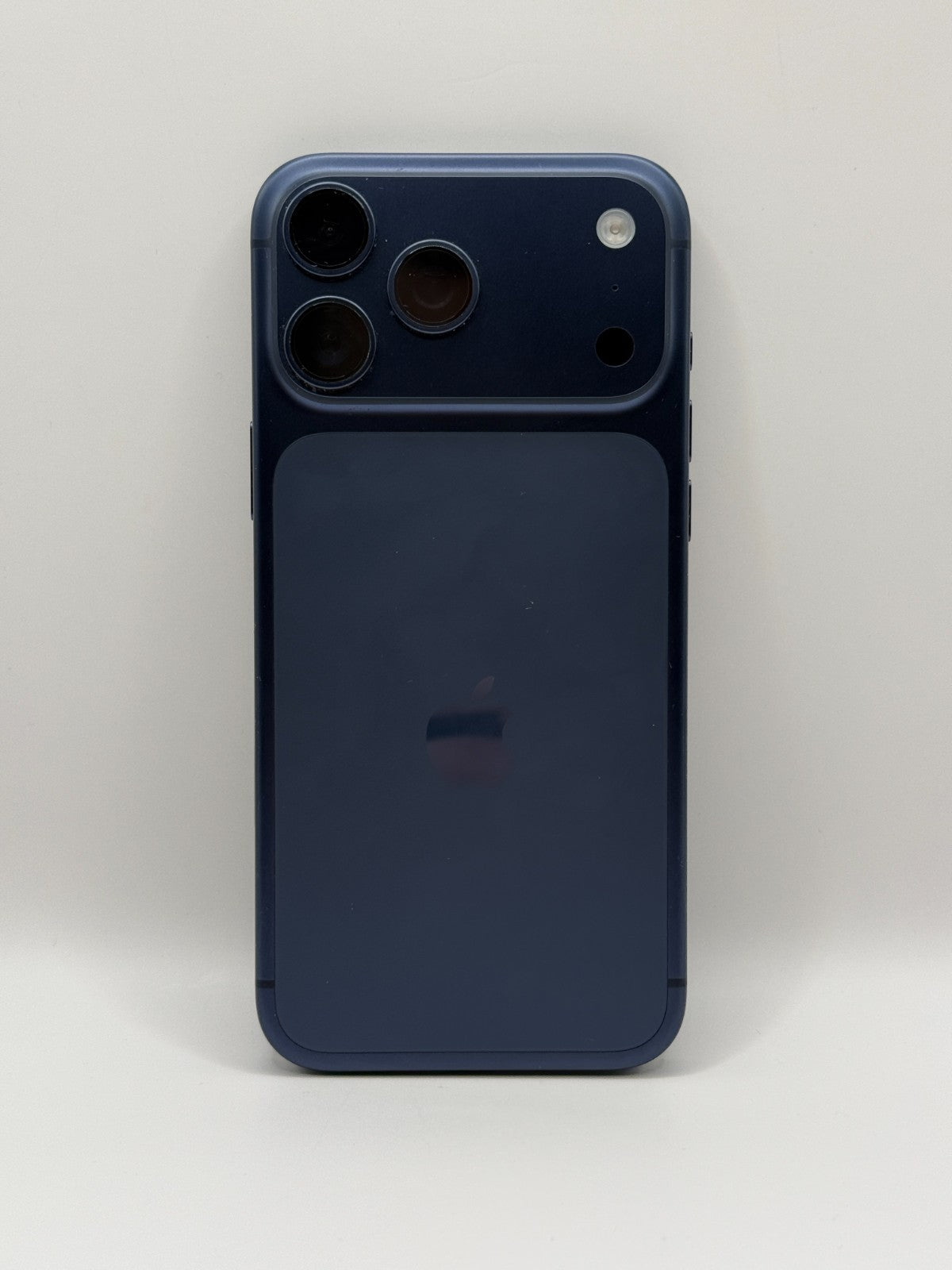 Apple Iphone 17 Pro Max 256GB Deep Blue Warranty Unlocked Excellent Condition