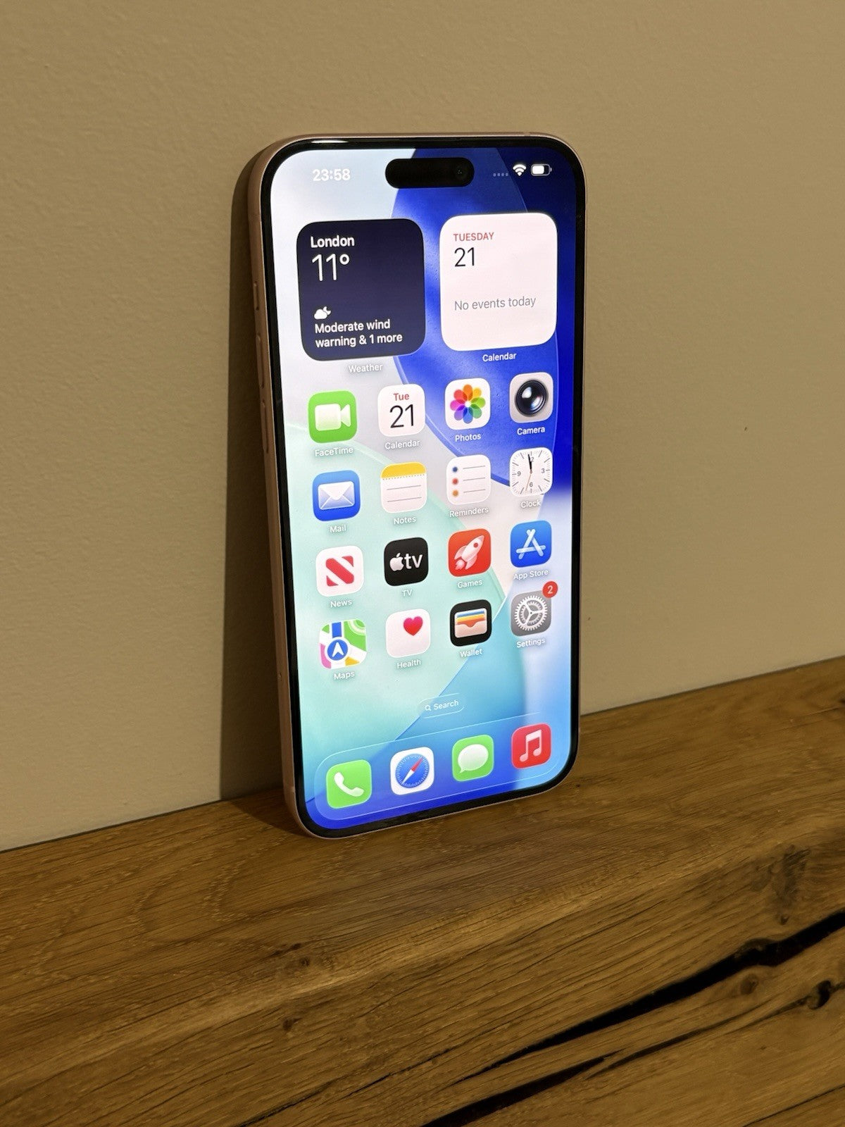 Apple iPhone 15 Plus 128GB Pink (PP152) Unlocked Pristine Condition Warranty