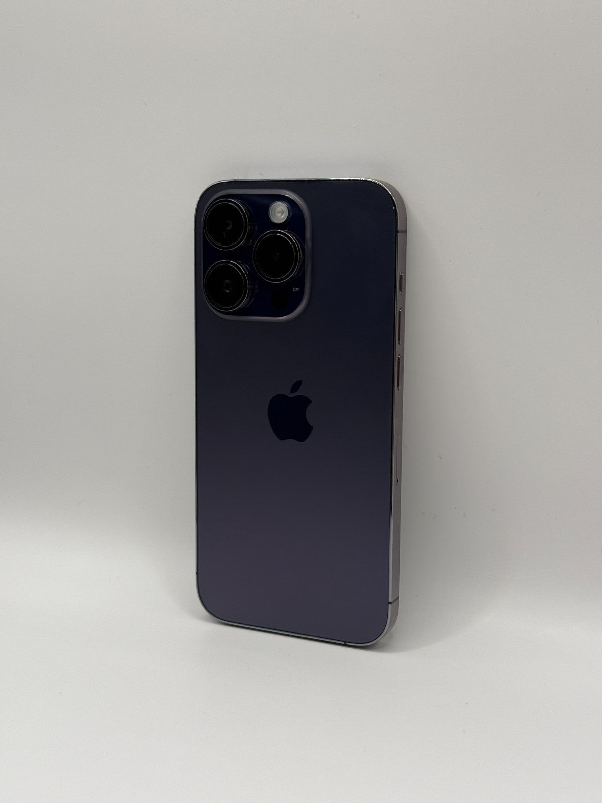 Apple Iphone 14 Pro 128GB Purple Unlocked Warranty Excellent Condition 100%