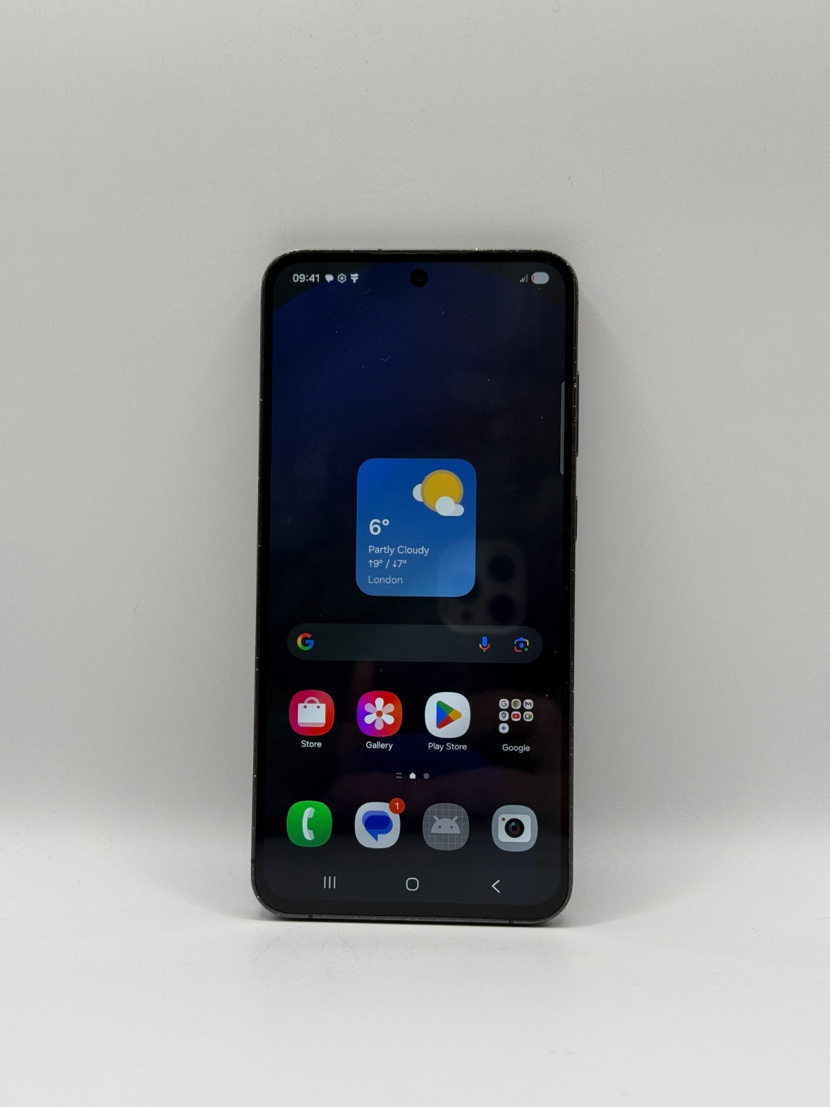 Samsung Galaxy S24 FE 5G 128GB Black Unlocked Good Condition Warranty