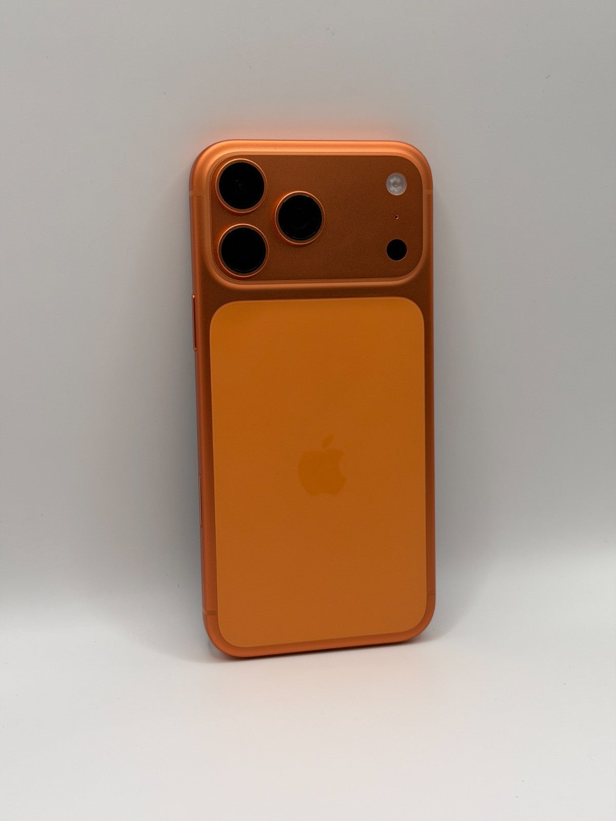 Apple Iphone 17 Pro Max 256GB Cosmic Orange 5G Excellent Warranty Unlocked