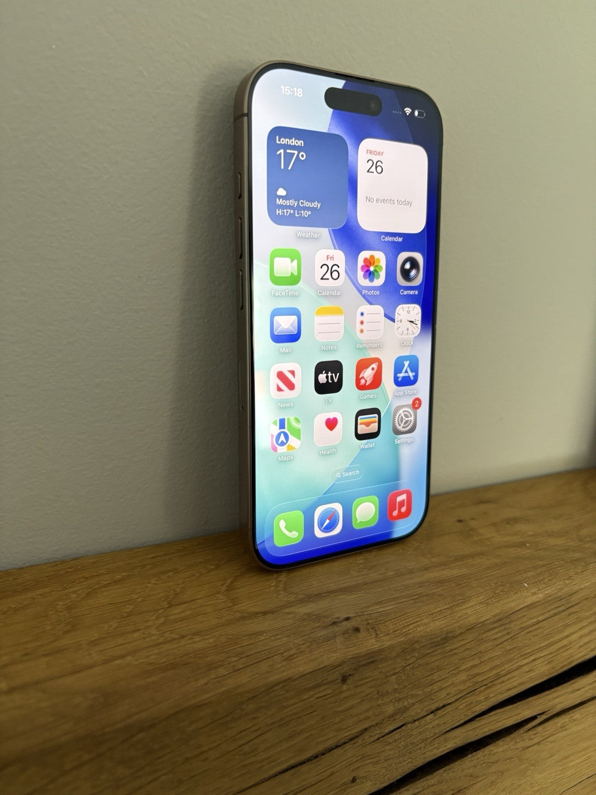 Apple iPhone 16 Pro 256GB 5G (1913586) Unlocked Desert Titanium Boxed