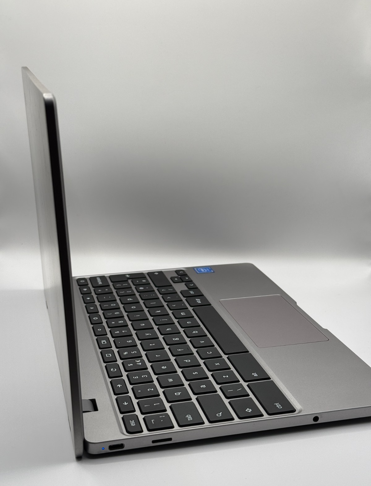 Samsung Galaxy Chromebook 11.6 64GB eMMC Intel Celeron N4500 1.10GHz 4GB