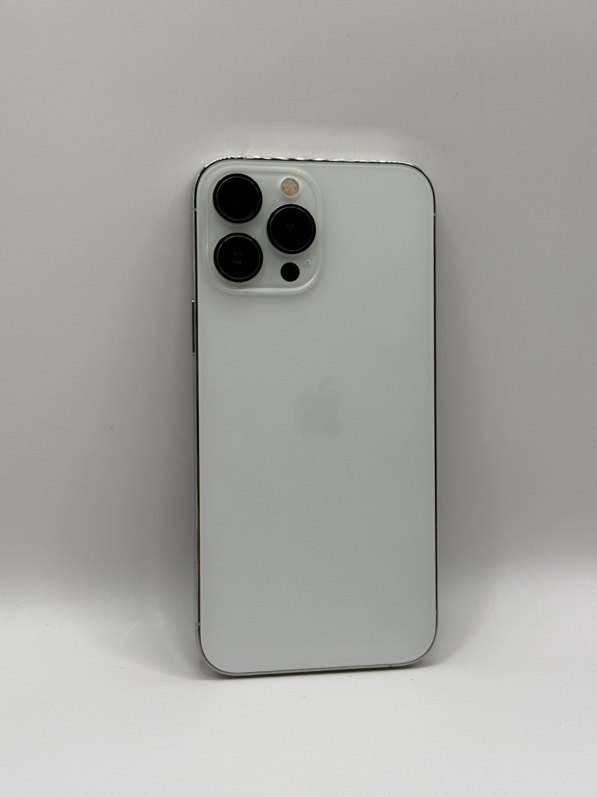 Apple Iphone 13 Pro Max 128GB 5G Silver Unlocked Excellent Condition Warranty