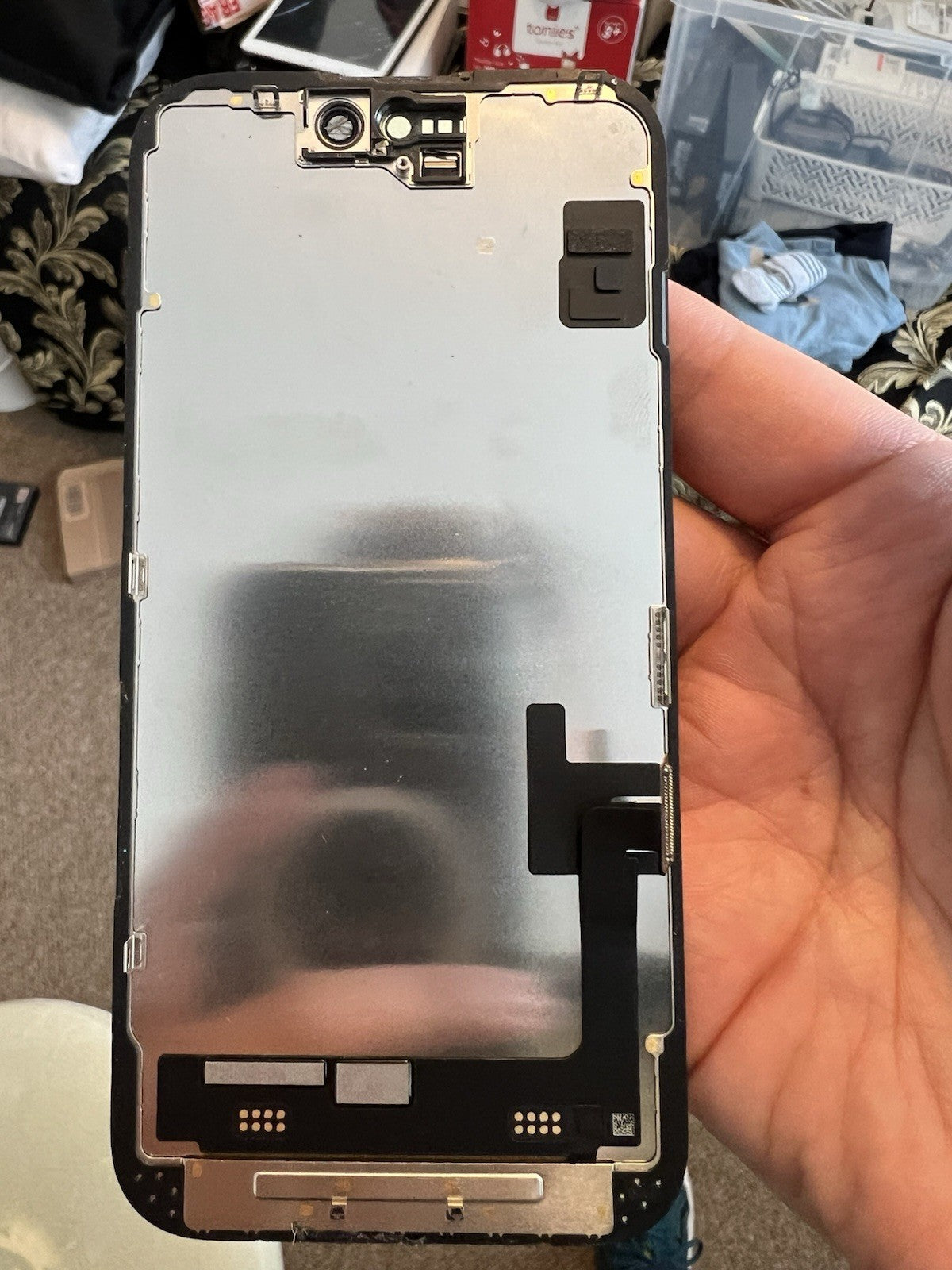 Genuine AppIe iPhone 15 Oled Screen Cracked & Slight LCD Bleed Screen Only