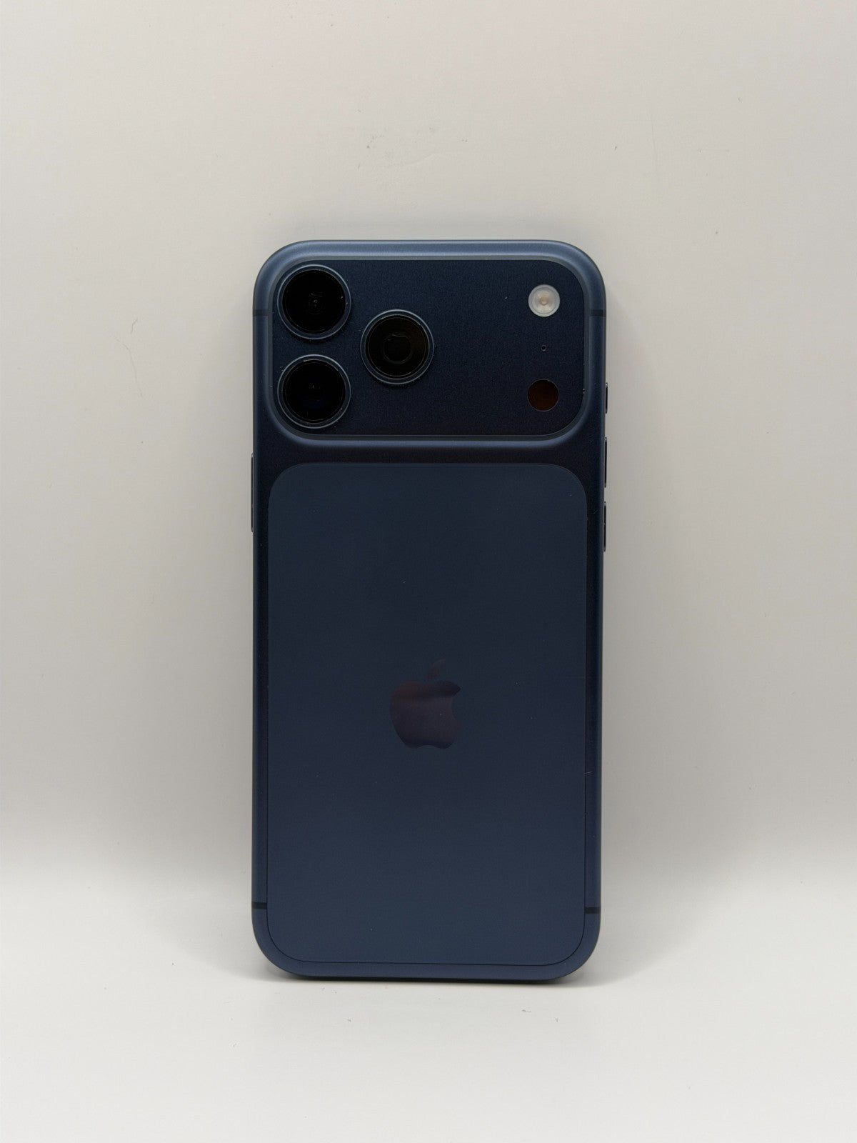 Apple Iphone 17 Pro Max 256GB Deep Blue 5G Excellent Warranty Unlocked