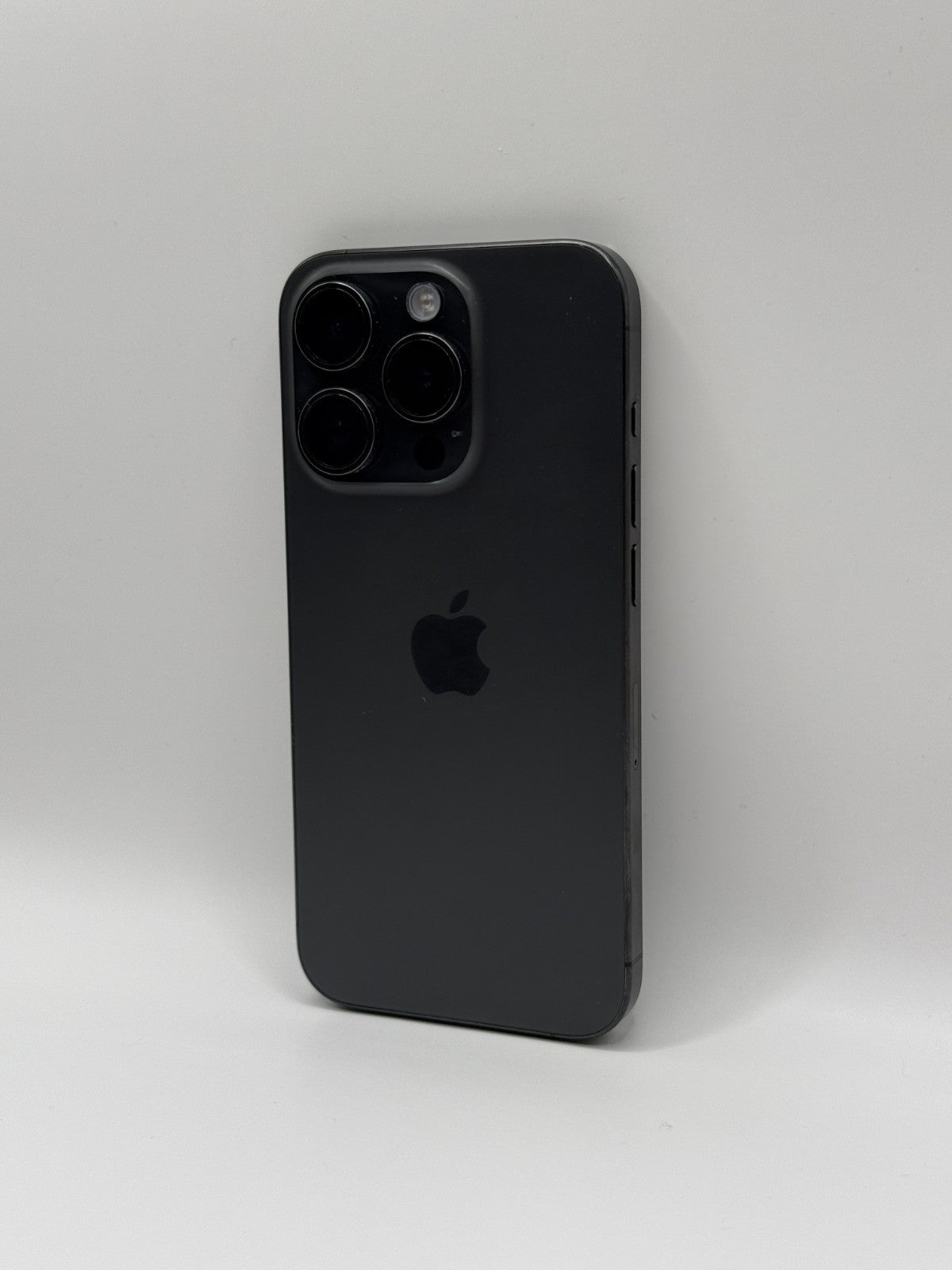 Apple Iphone 15 Pro 128GB Black Titanium Unlocked Warranty Very Good Condition