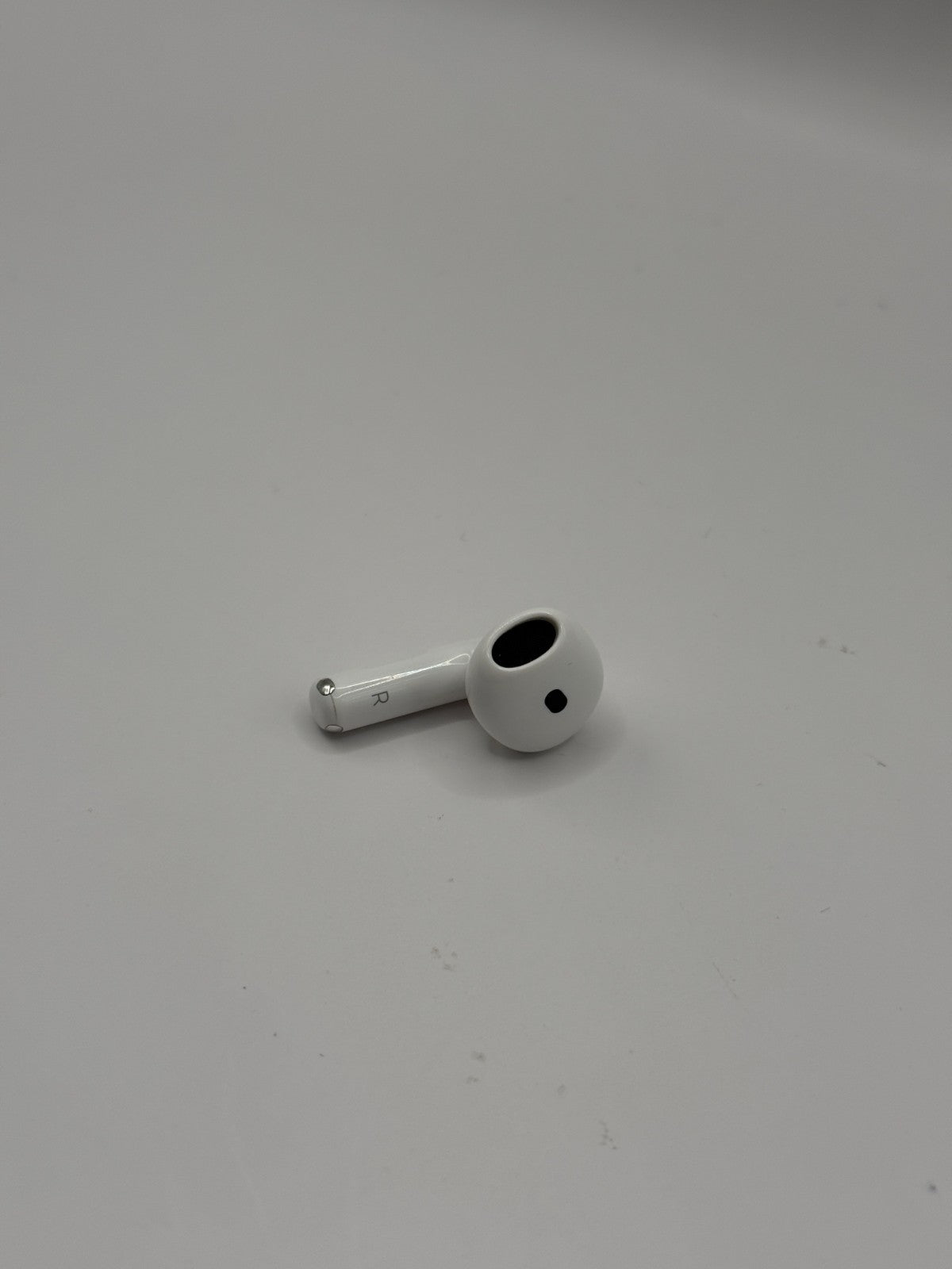 Apple AirPods 4th Generation In Ear Earphones 2024 ANC Right Earbud