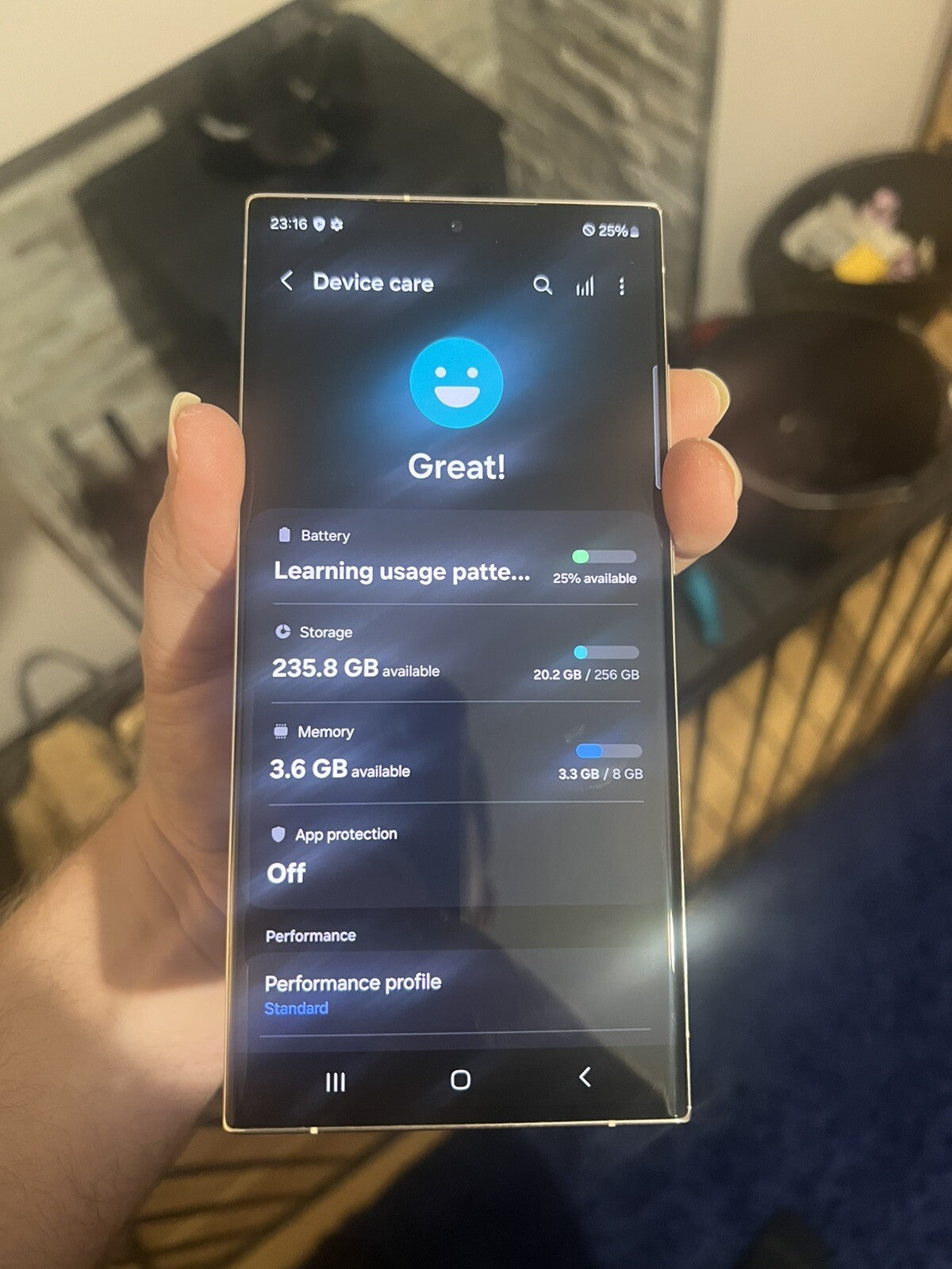 Samsung Galaxy S23 Ultra (0612584) SM-S918B/DS - 256GB - Cream (Unlocked)